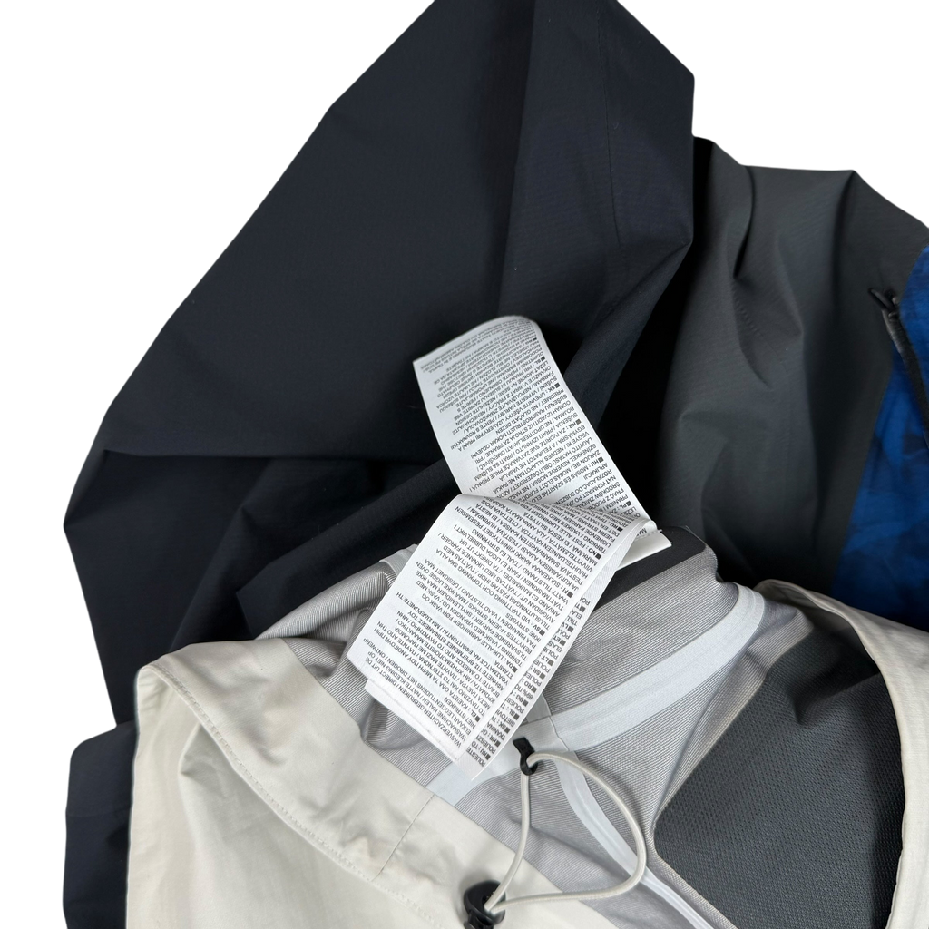 Nike x Undercover Gyakusou SS17 Running Jacket Blue/Grey/White (Size S)