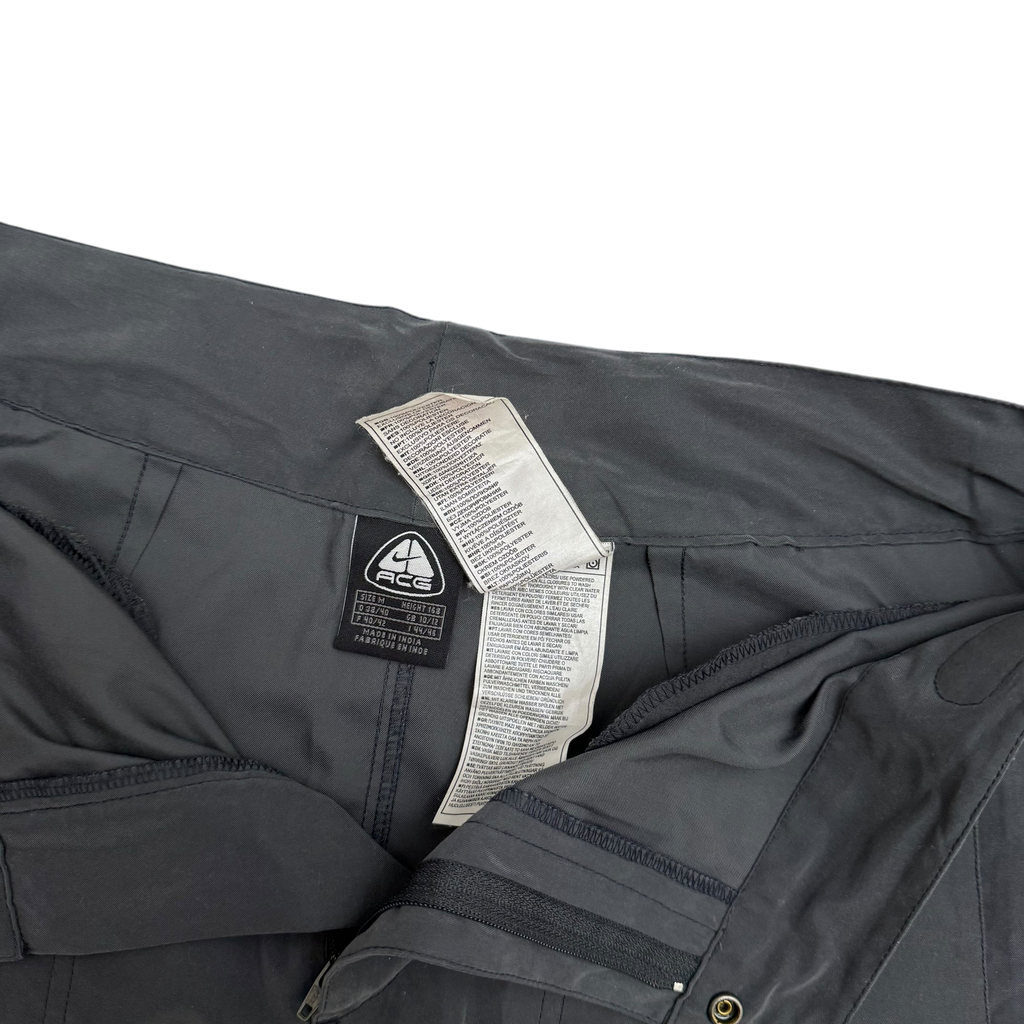 Nike ACG 90s Convertible Nylon Skirt Grey (Size: M & L)