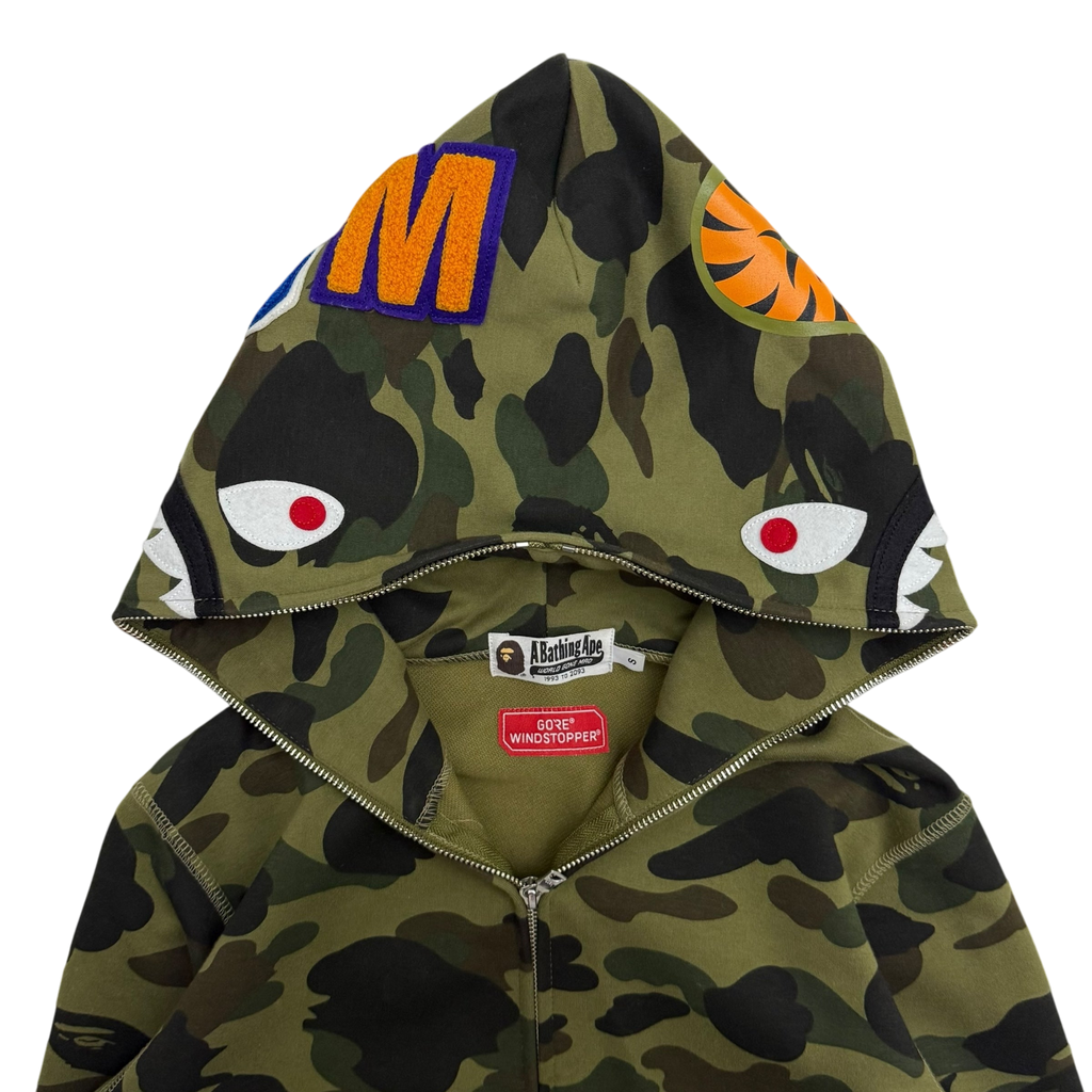 BAPE (A Bathing Ape) 1st Camo Gore Windstopper Camo Shark Zip-Up Hoodie Green (Size S)
