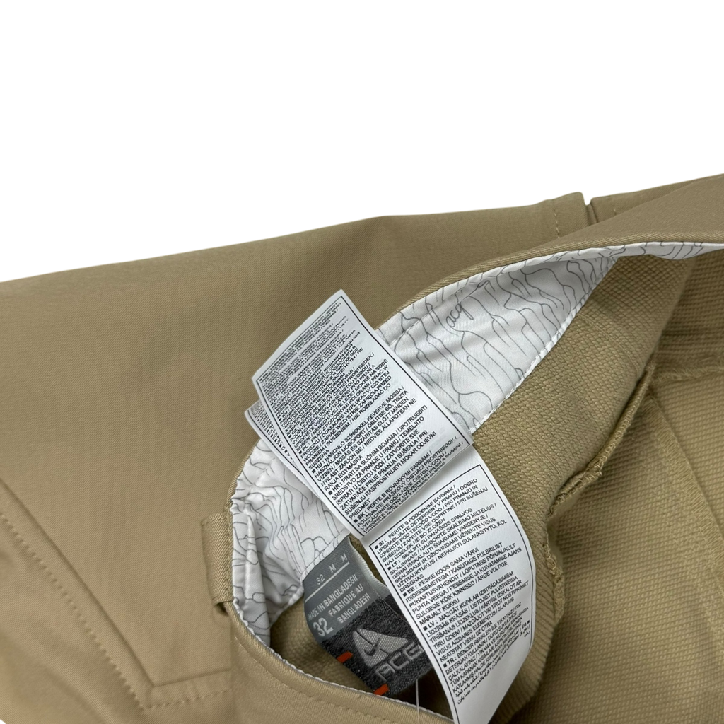 Vintage Nike ACG Cargo Pants Beige (Size M)