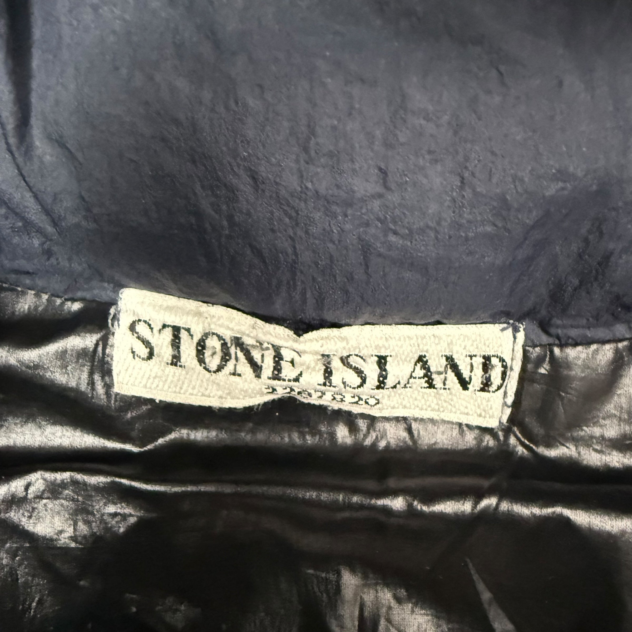 Stone Island AW 2009 Opaque Nylon Tela Down Jacket Navy (Size S)