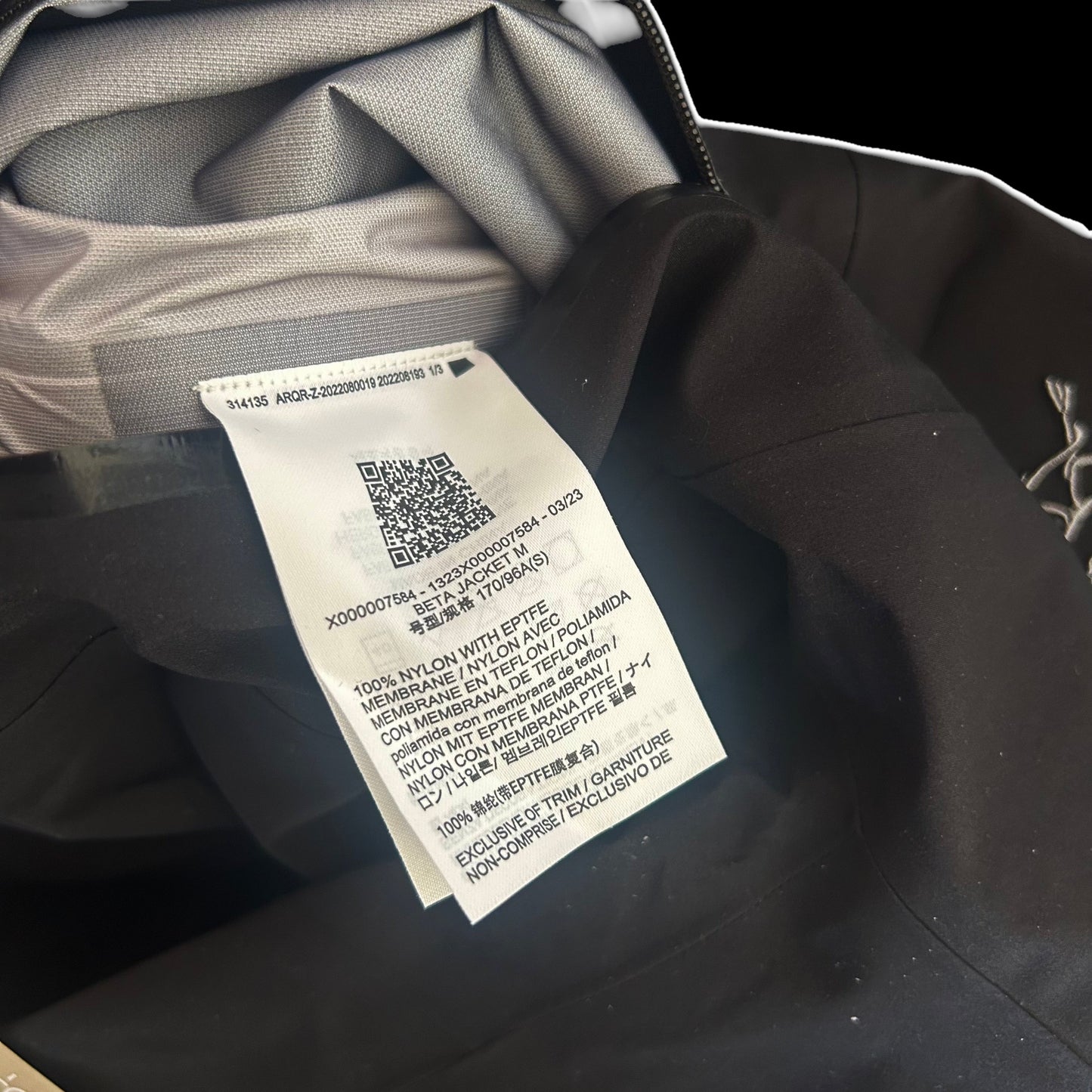 Arc'teryx Beta Goretex Jacket Black (Fits S/M)