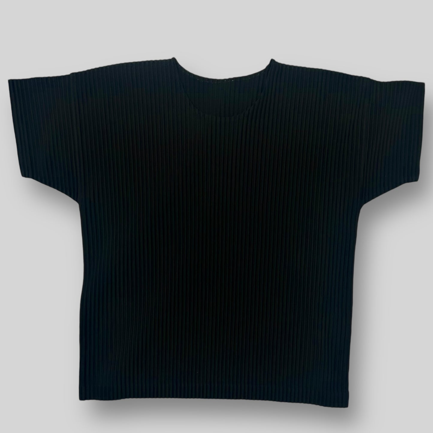 Issey Miyake Homme Plissé T-Shirt Black (Fits S-M)