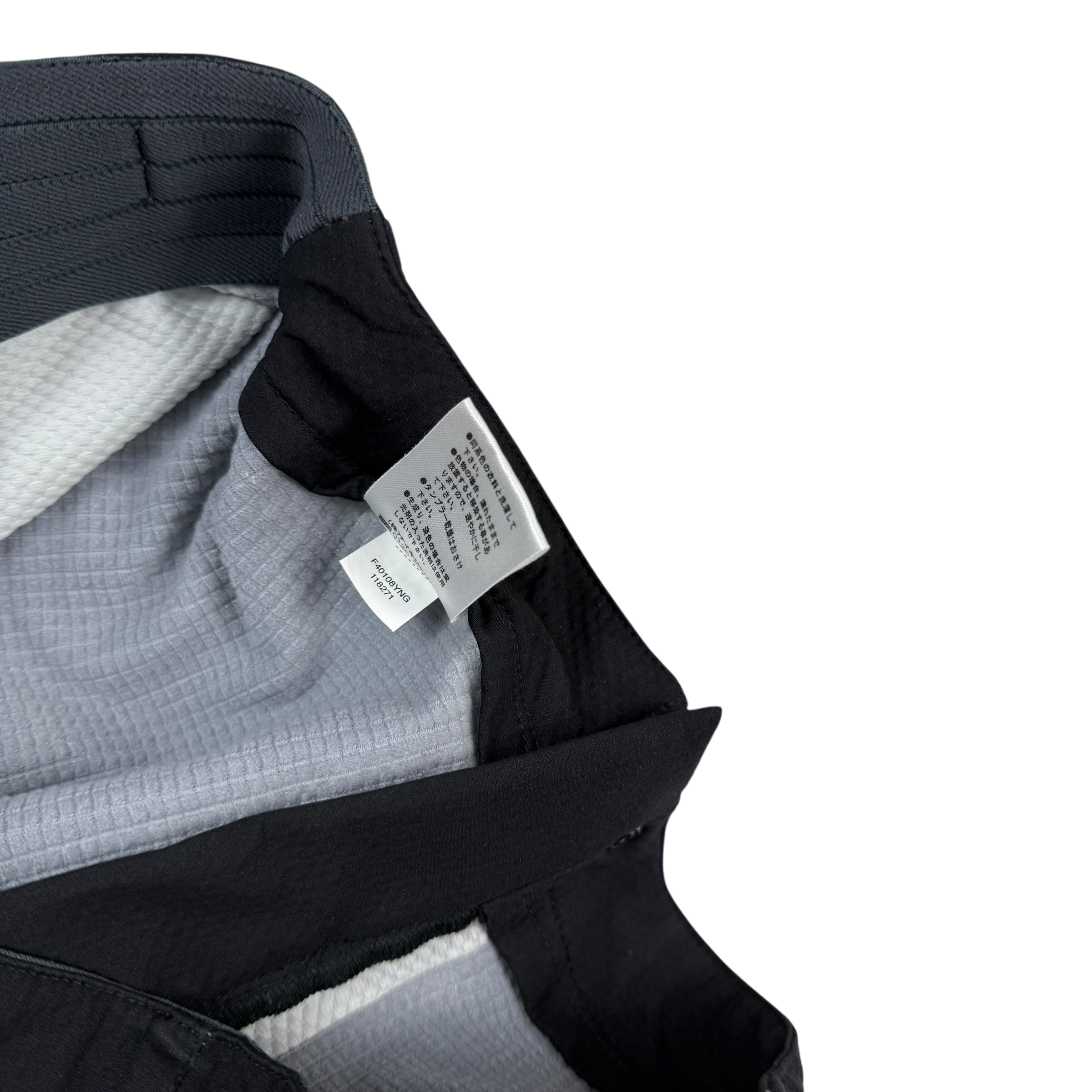 Nike ACG 00s Black Pants (Size L)