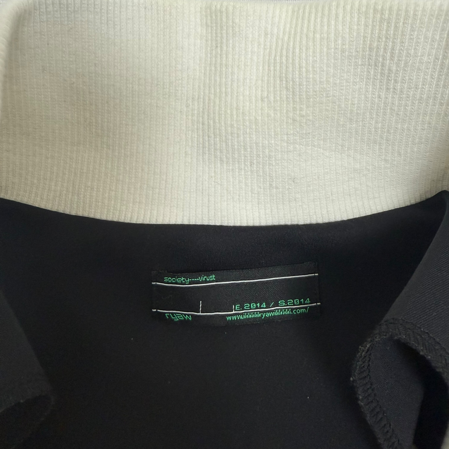 Ryaw Track Jacket Black/White (Fits L)