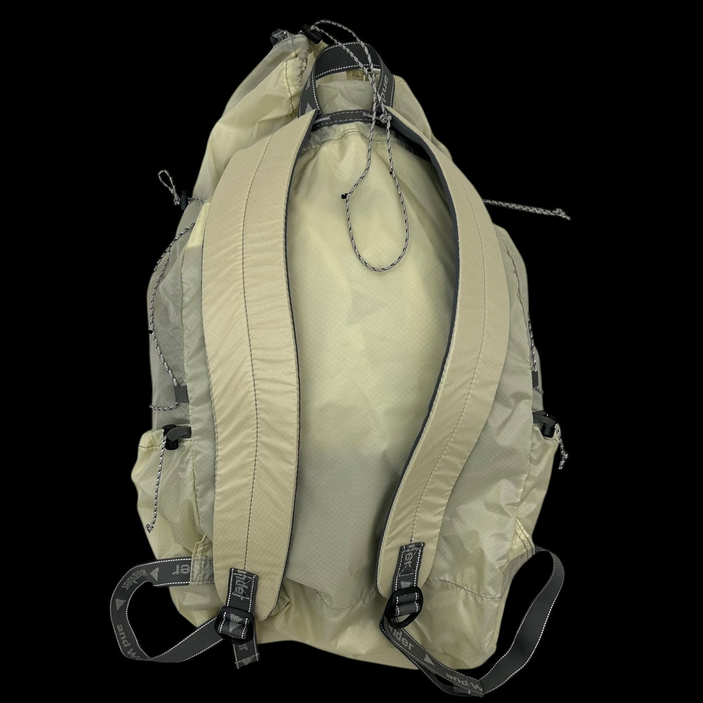 And Wander SIL Diagonal Zip Back Pack Cream