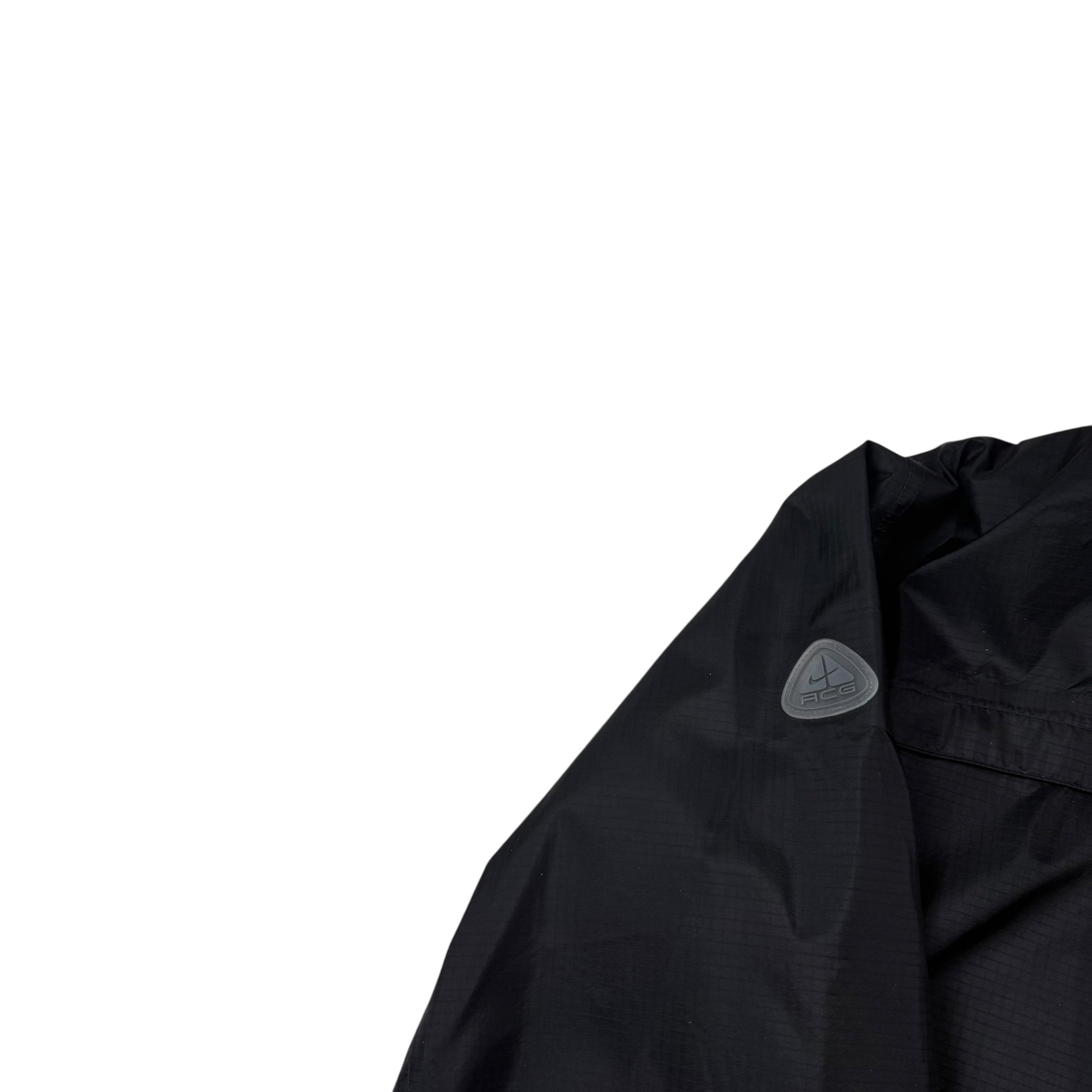 Nike ACG 00s Ripstop Nylon Shell Jacket Black (Fits M-L)