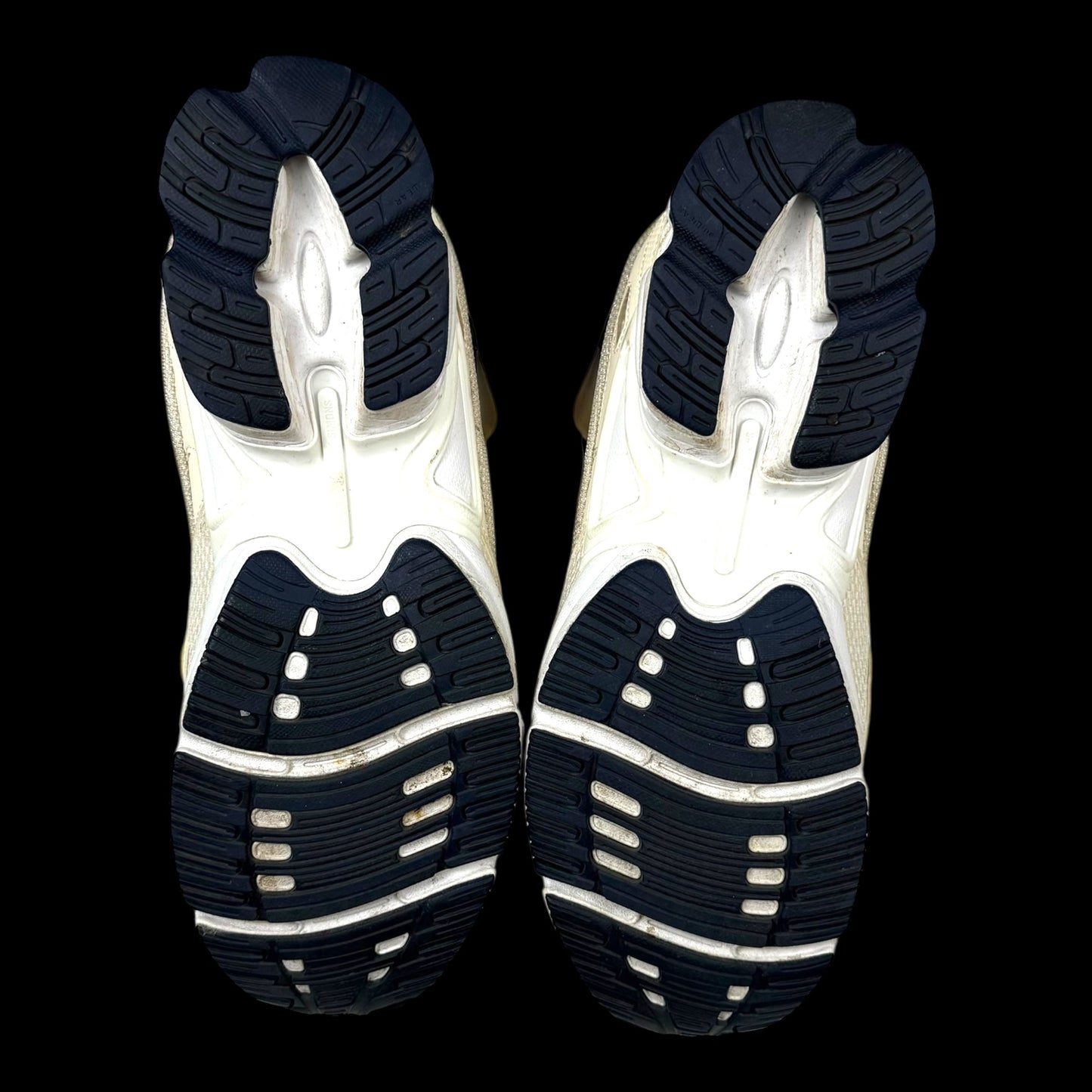 Adidas x Raf Simons AW15 Ozweego 2 Cream / Pink (US11/UK10.5/EU45)