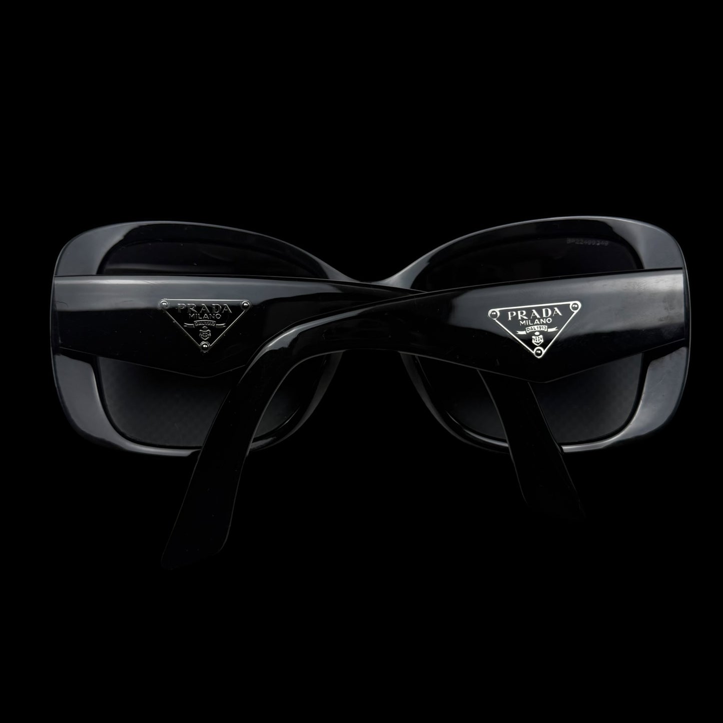 Prada Heritage Oversized Sunglasses Black
