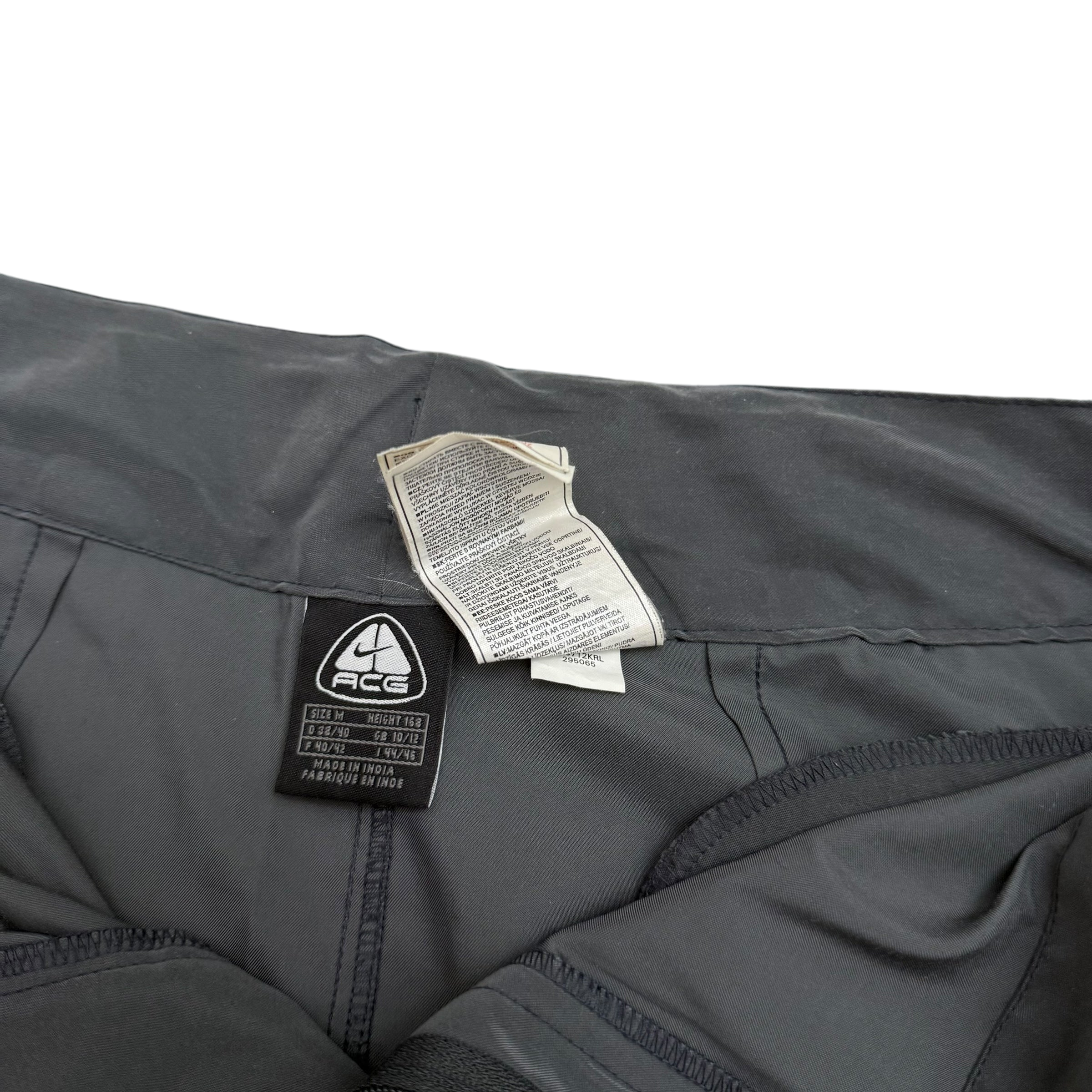 Nike ACG 90s Convertible Nylon Skirt Grey (Size: M & L)