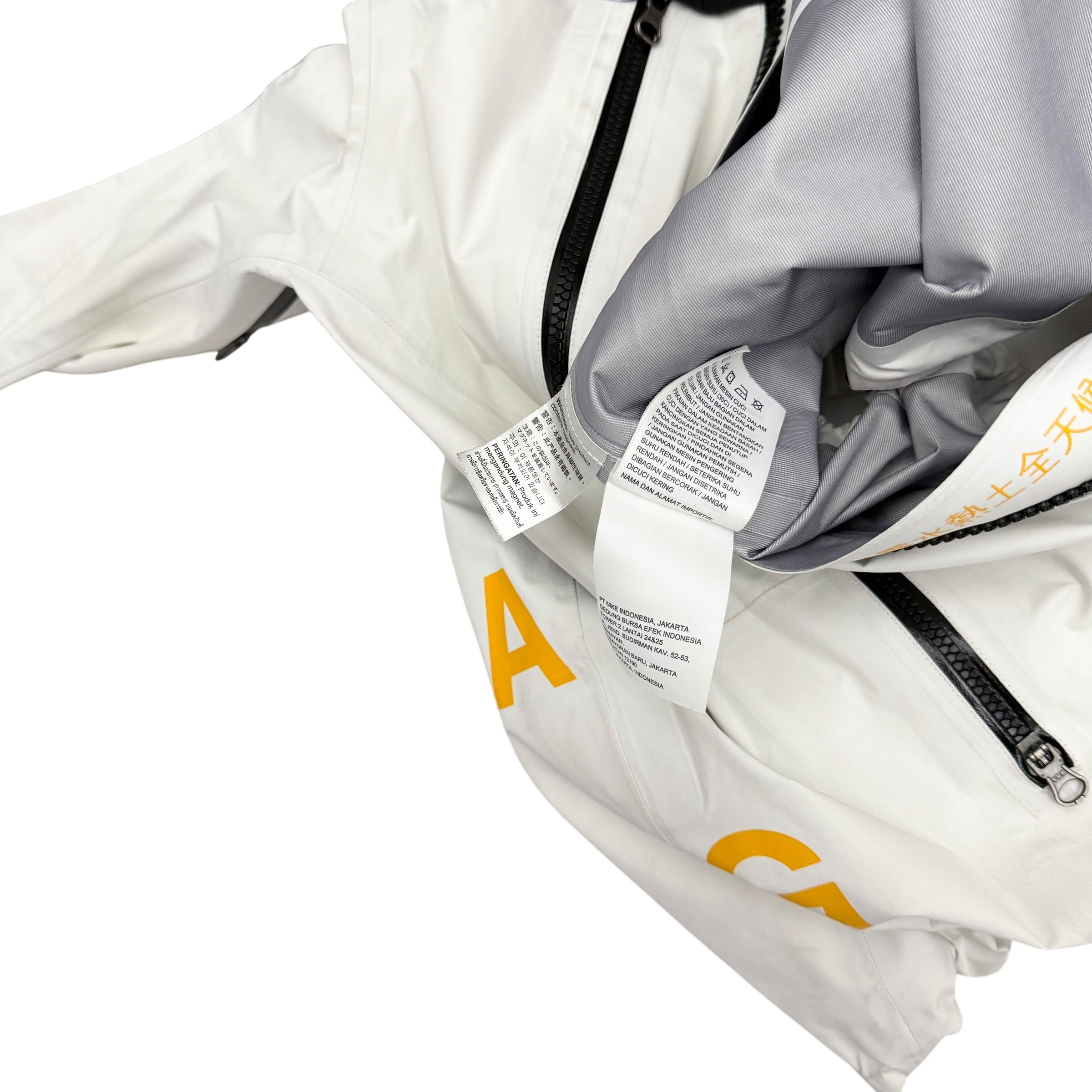 NikeLab ACG Errolson Hugh Gore-Tex Deploy Men's Jacket (Size L)