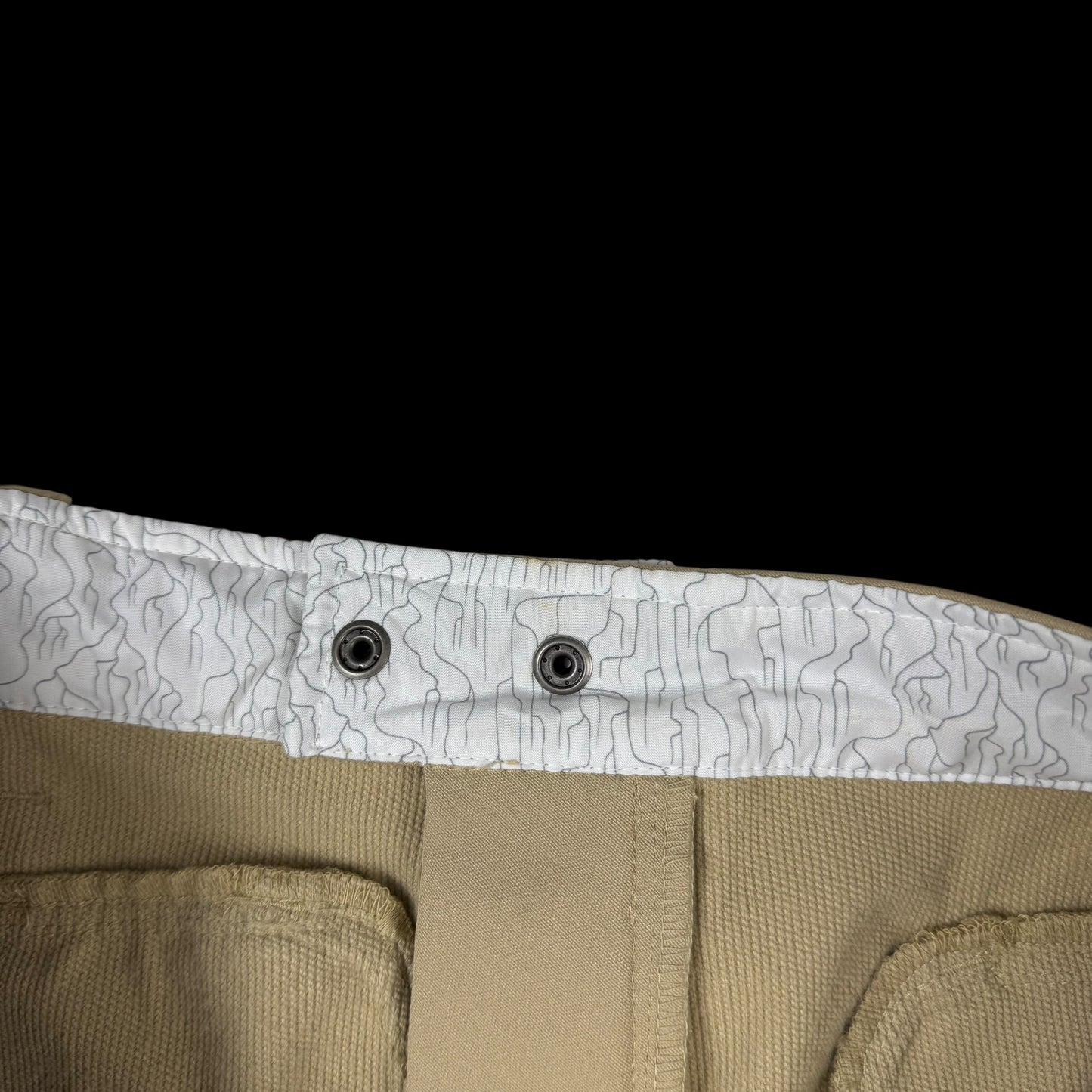 Vintage Nike ACG Cargo Pants Beige (Size M)