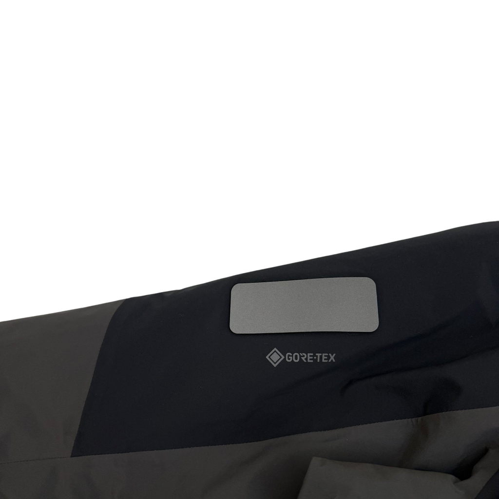 Arc'teryx System A Gen 2 Axis Insulated Gore-Tex Jacket Black / Grey (Size L)