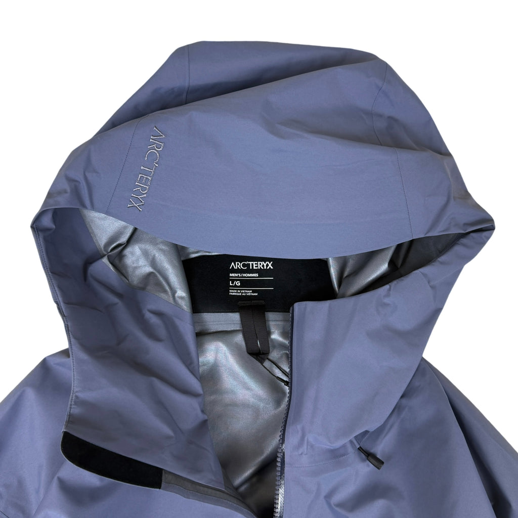 Arc’teryx Beta SL Goretex Jacket ‘Stratus’ Blue (Size L)
