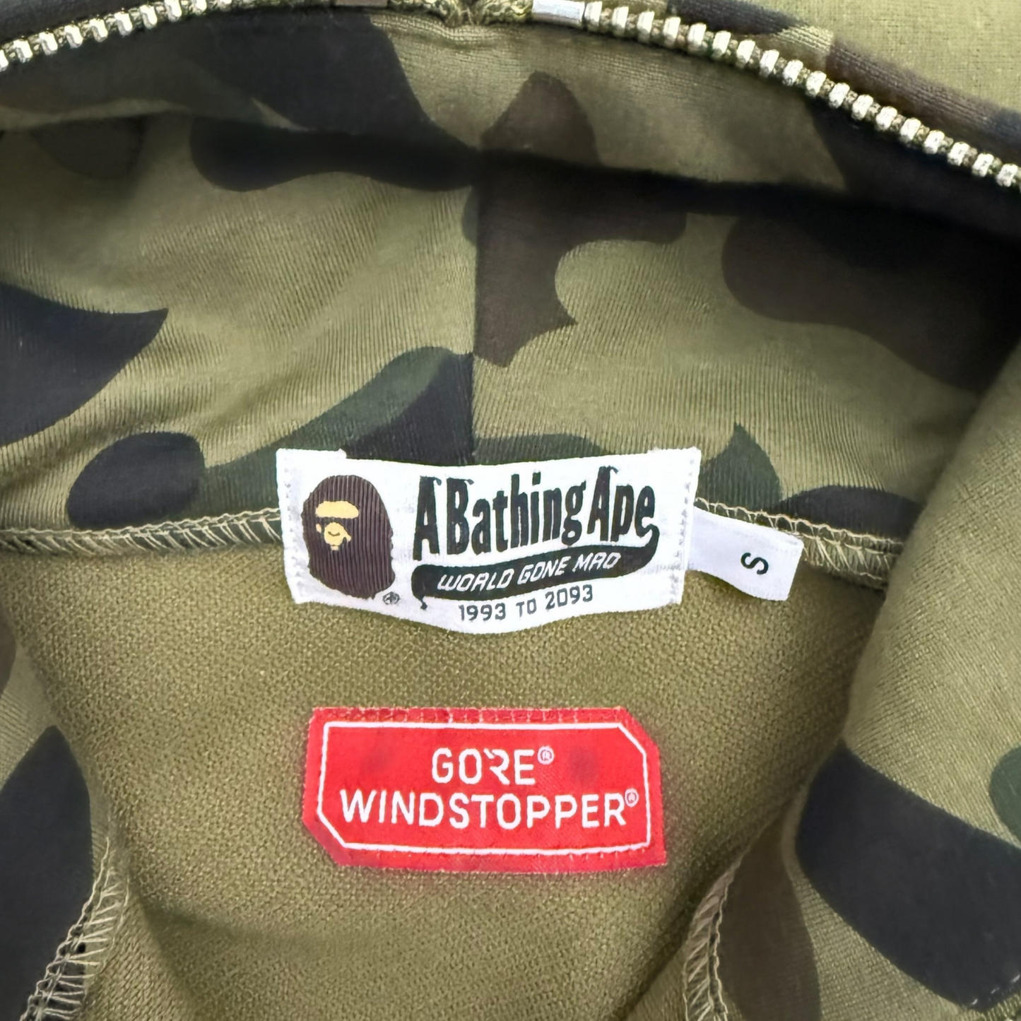 BAPE (A Bathing Ape) 1st Camo Gore Windstopper Camo Shark Zip-Up Hoodie Green (Size S)