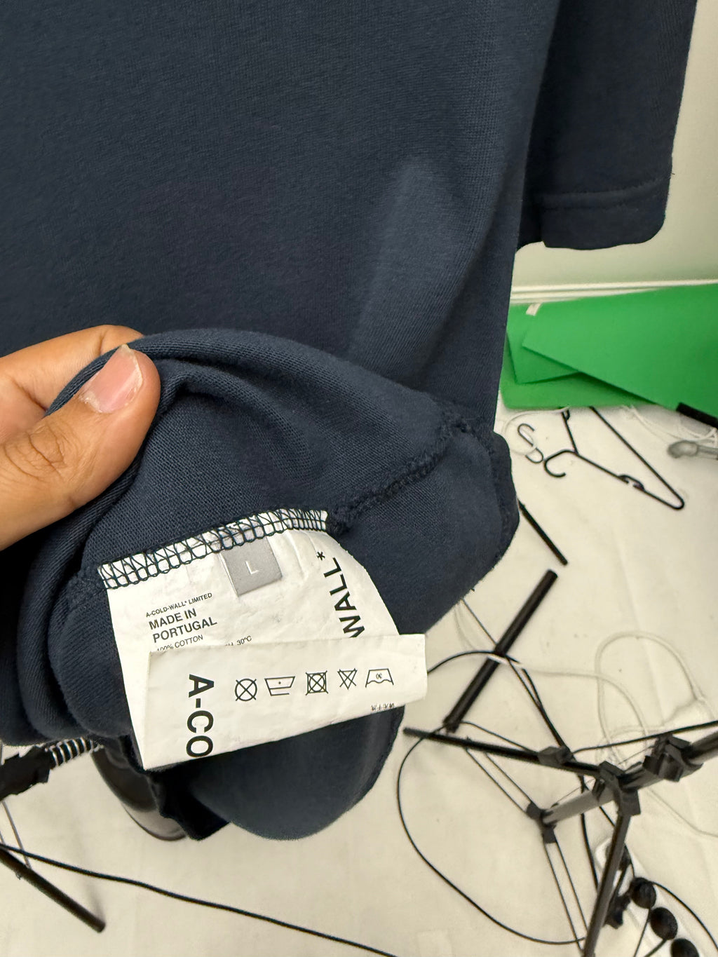 A-COLD-WALL* (ACW) Signature Graphic T-Shirt Navy (Size L)