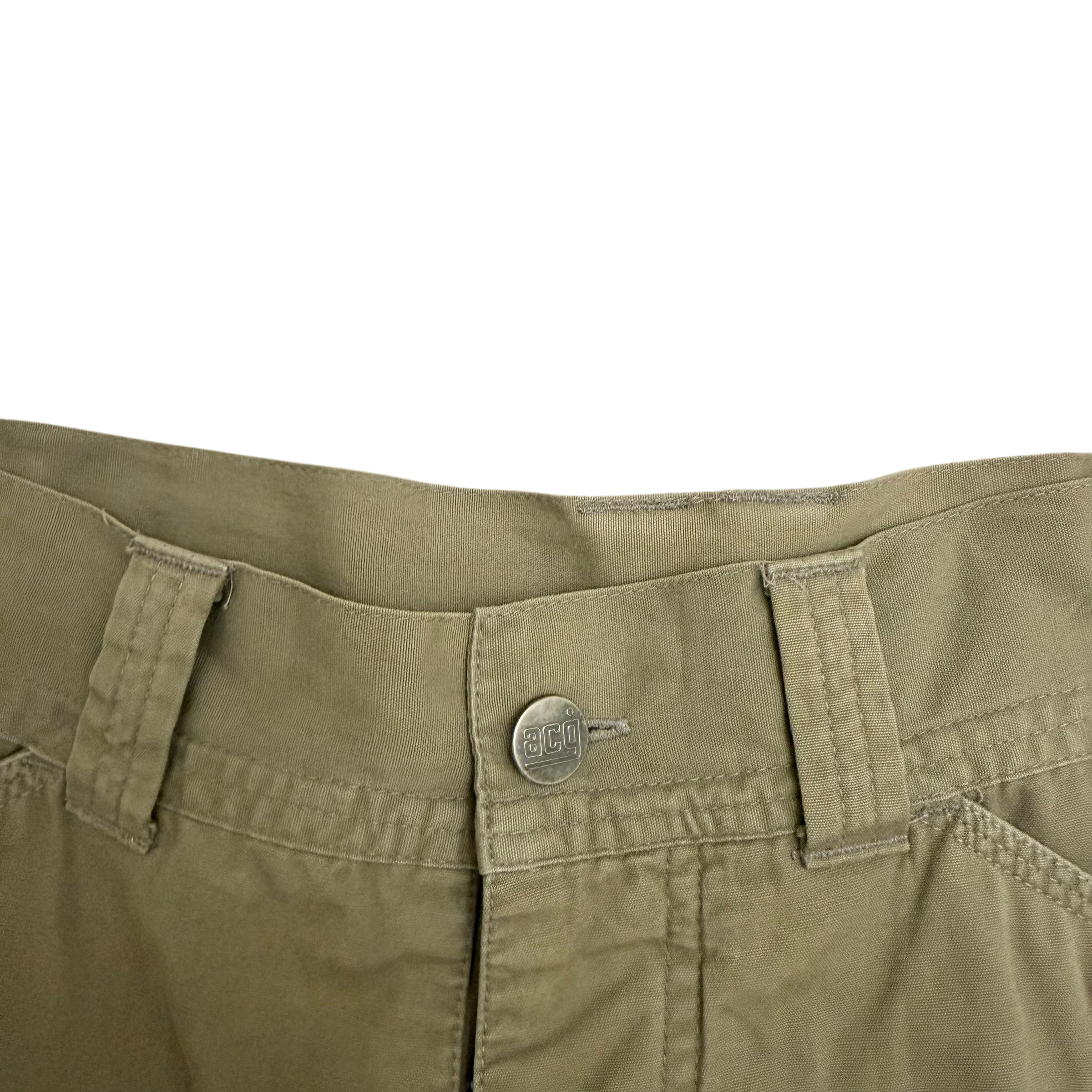 Nike ACG 90s Carpenter Shorts Beige (Size M)