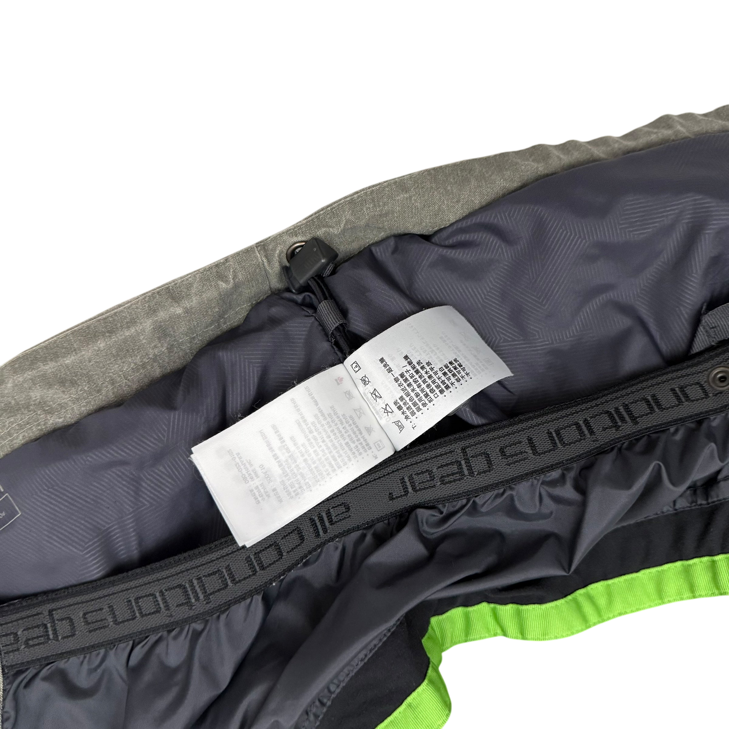 Nike ACG AW05 Storm-Fit Multi-Pocket Jacket Stone (Size L)