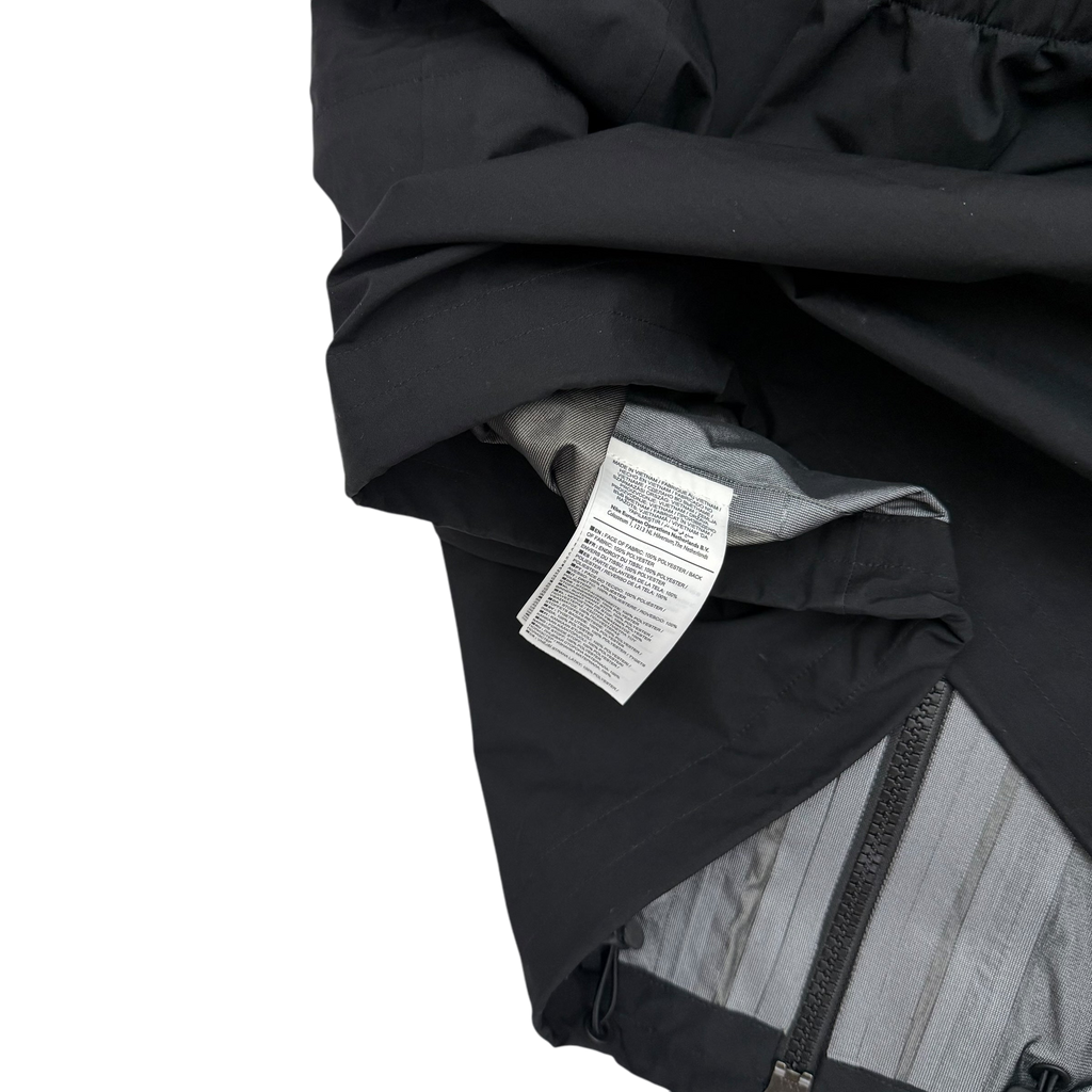 Nike ACG Goretex Jacket (Fits L-XL)