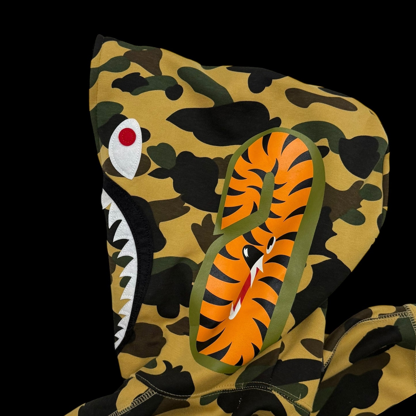 BAPE (A Bathing Ape) 1st Camo Gore Windstopper Camo Shark Zip-Up Hoodie Yellow (Fits L-XL)