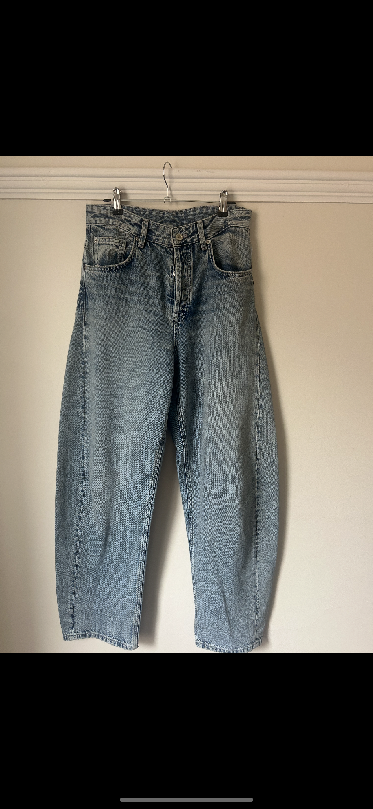 Massimo Dutti Blue Barrel Jeans (Size 26)