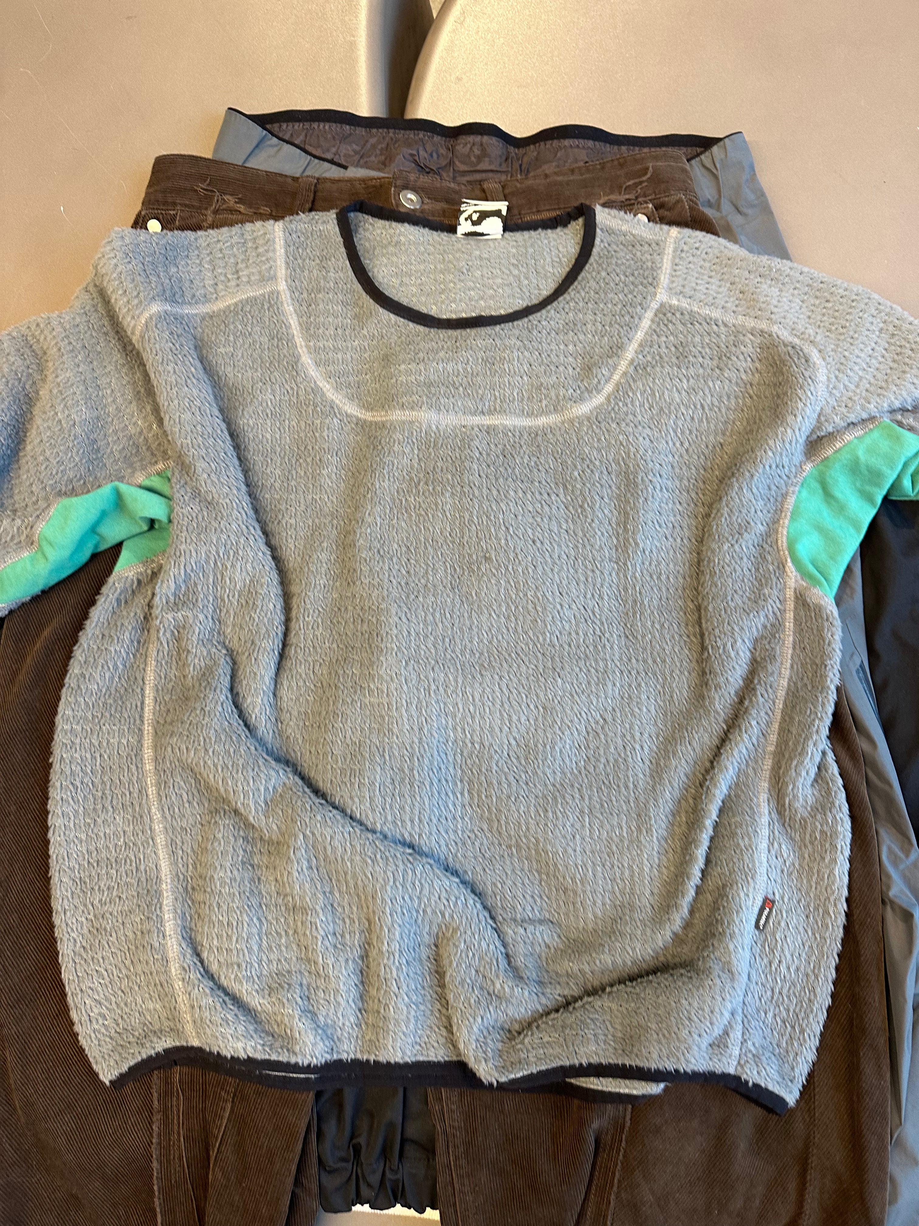 GR10K Alpha Longsleeve Shirt Grey (Size M)