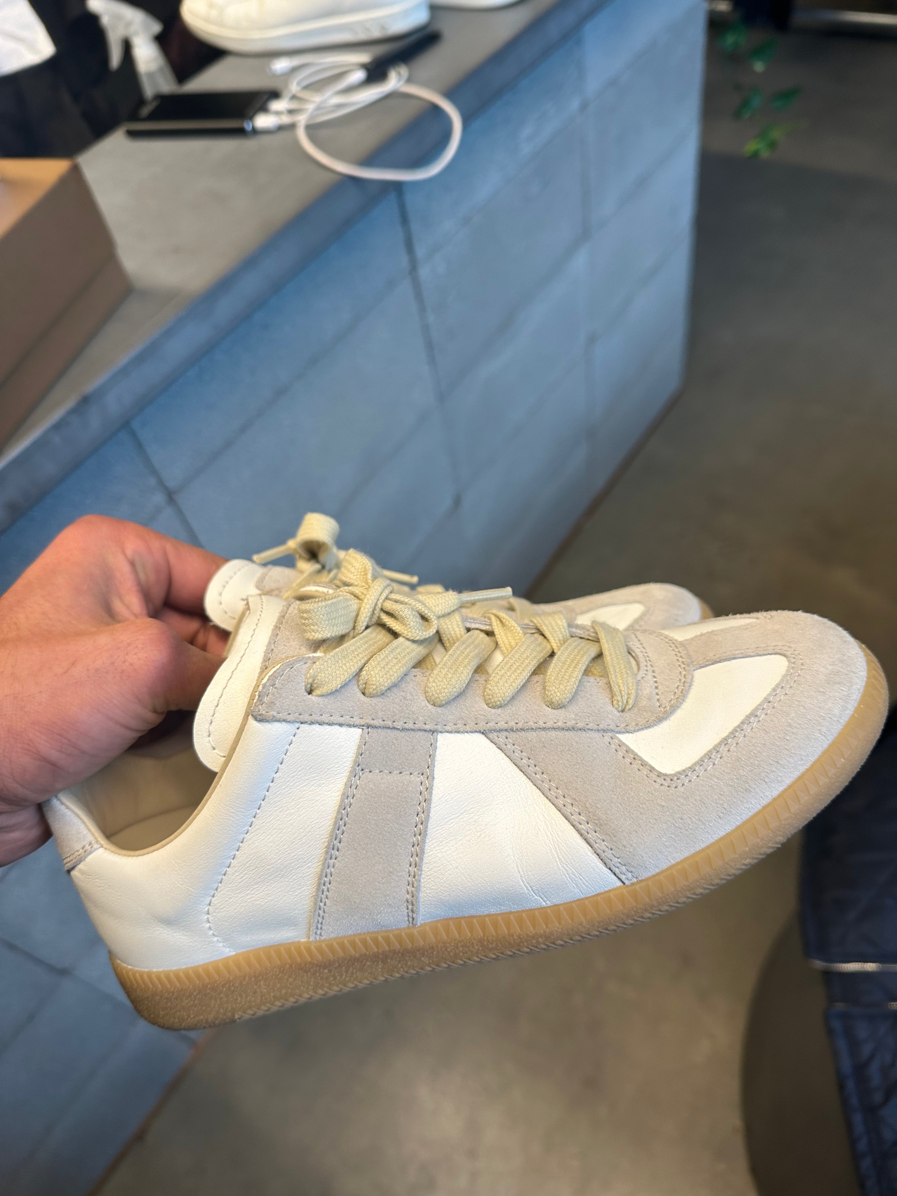 Margiela Replica Gat Sneakers White (Size EU38)