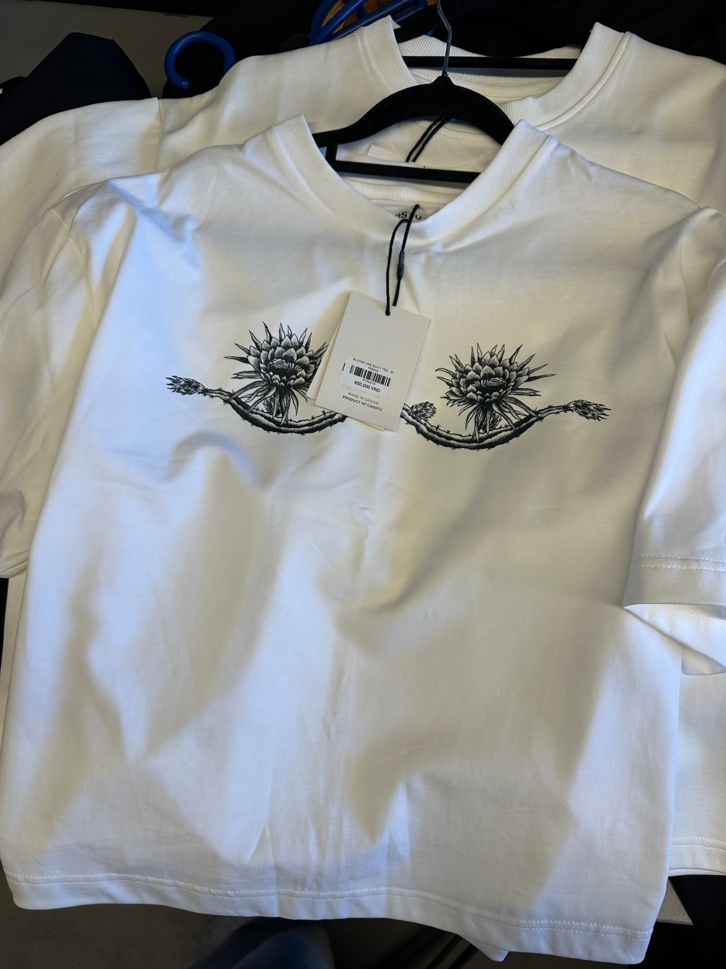 Caostu Bloom Line Boxy T-Shirt White  (Size M)