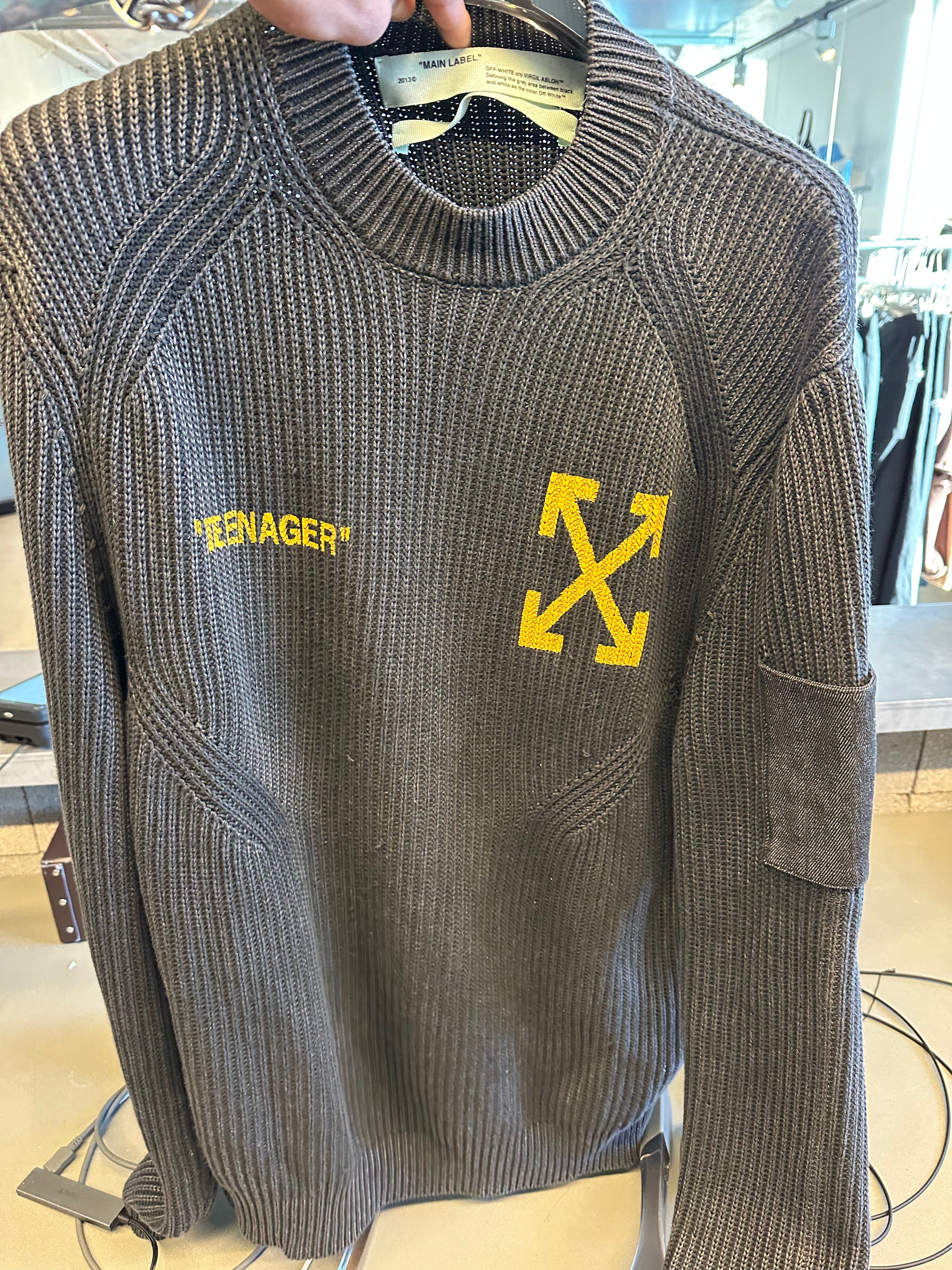 Off-Whit SS18 Bart Simpson Cashmere Blend Knit Sweatshirt Grey (Size M)