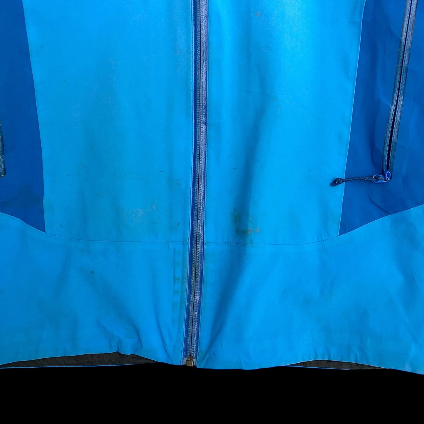 2006 Arc’teryx Stringray Goretex Jacket Light Blue (Size XL)