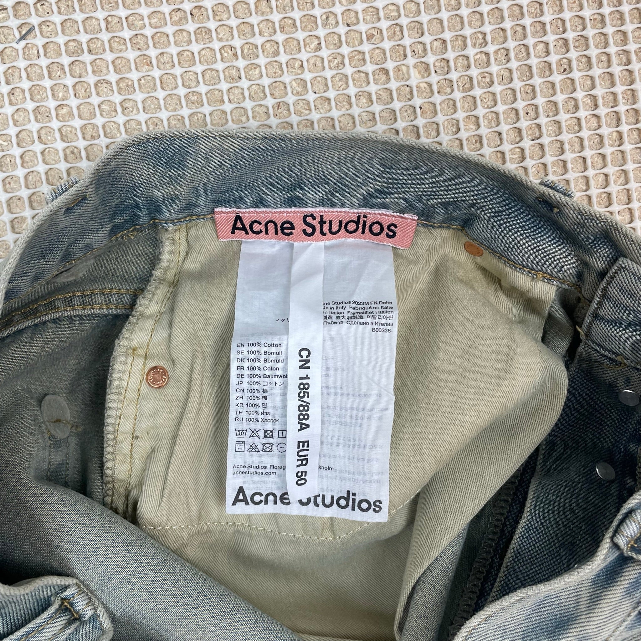 Acne Studios 2023M FN Delta Jeans Light Blue (Size 50)
