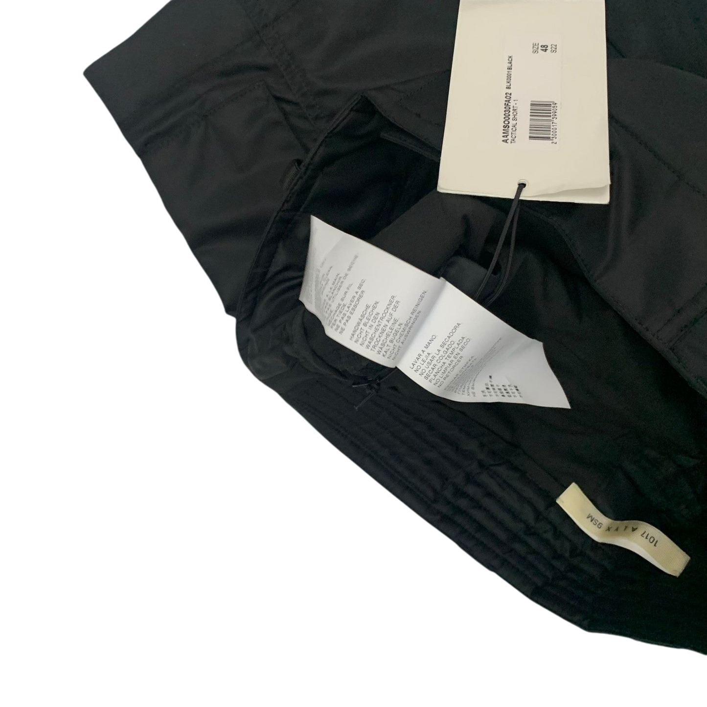 1017 ALYX 9SM Tactical ShortsBlack (Size 48)