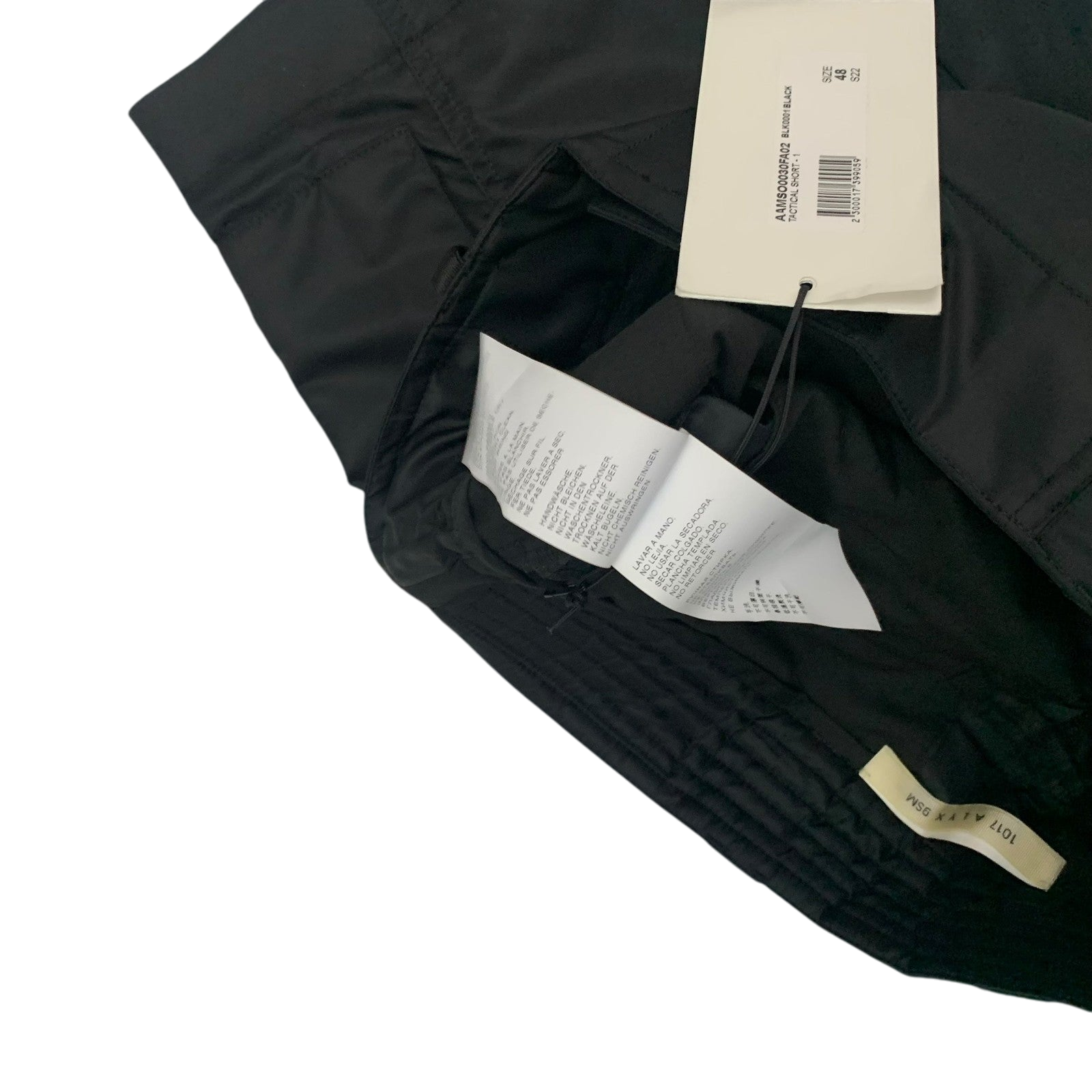 1017 ALYX 9SM Tactical ShortsBlack (Size 48)