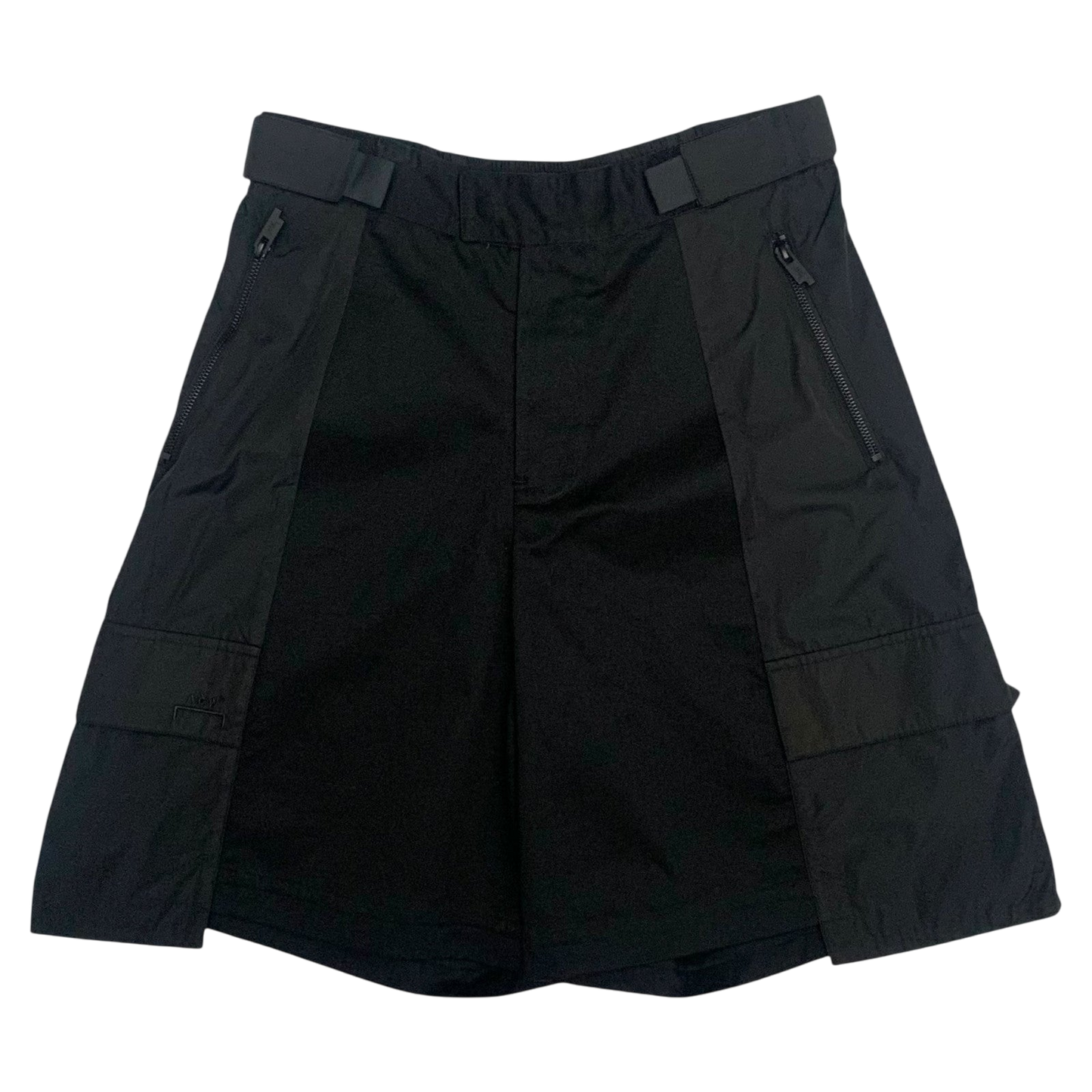 A-Cold-Wall Black Strata Cargo Shorts Black (Size M)
