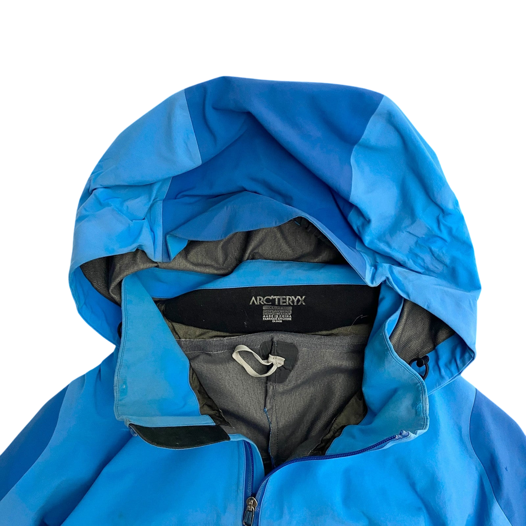 2006 Arc’teryx Stringray Goretex Jacket Light Blue (Size XL)