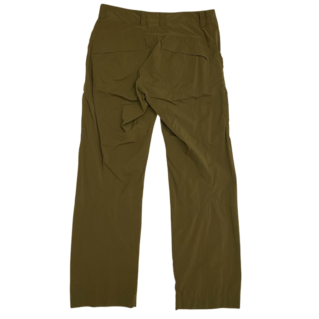 Arc’teryx 2000s Cargo Pants Army Green (Size 32")