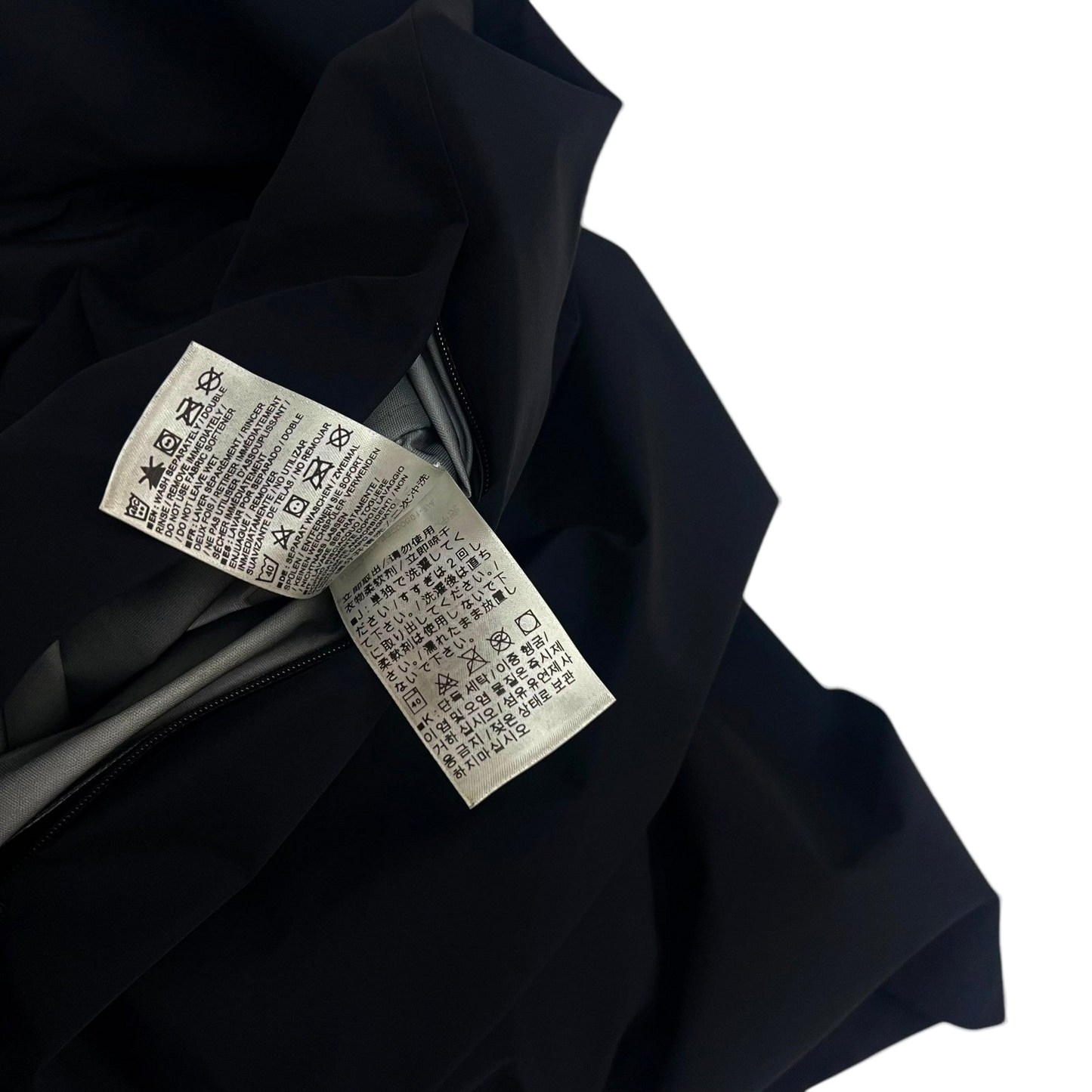 Arc’teryx Veilance Black Arris Goretex Jacket (Size XL)