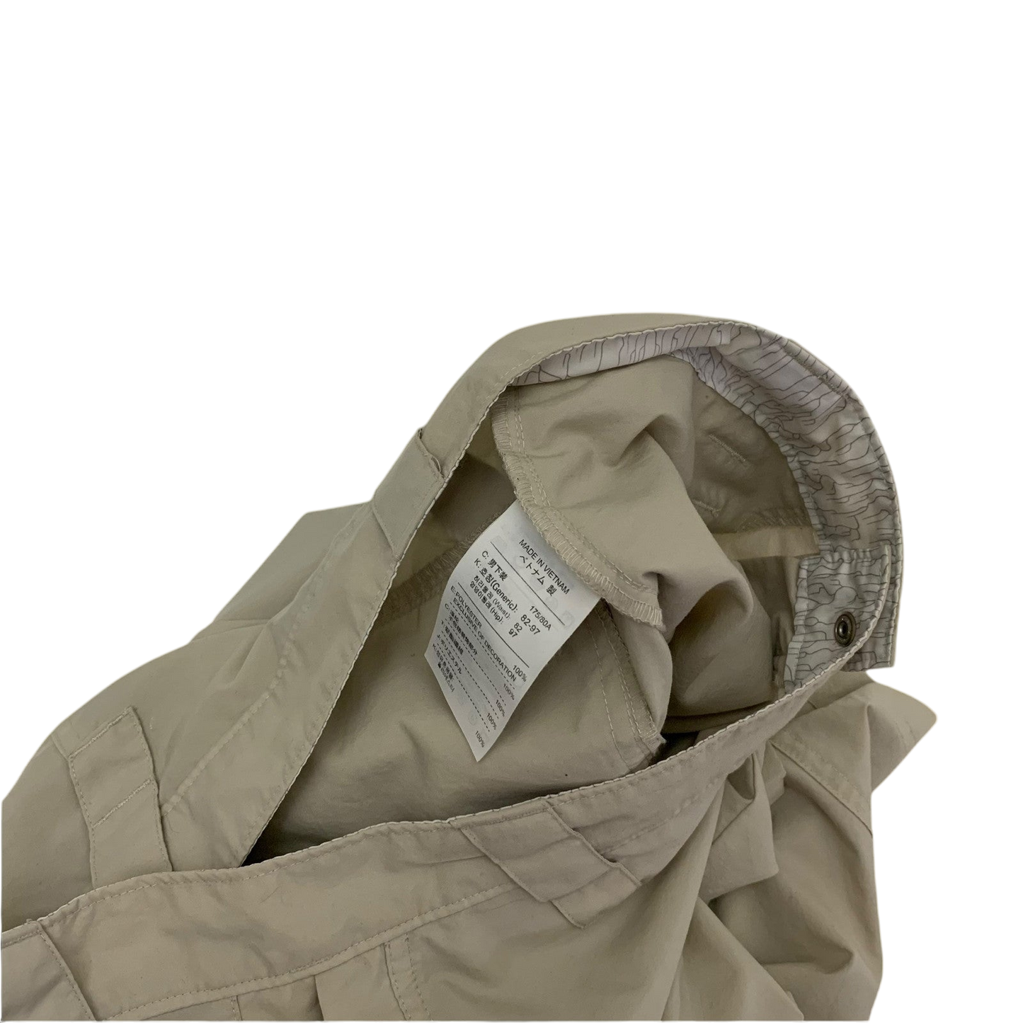 Nike ACG 2000s Cargo Shorts Beige (Size 32”)