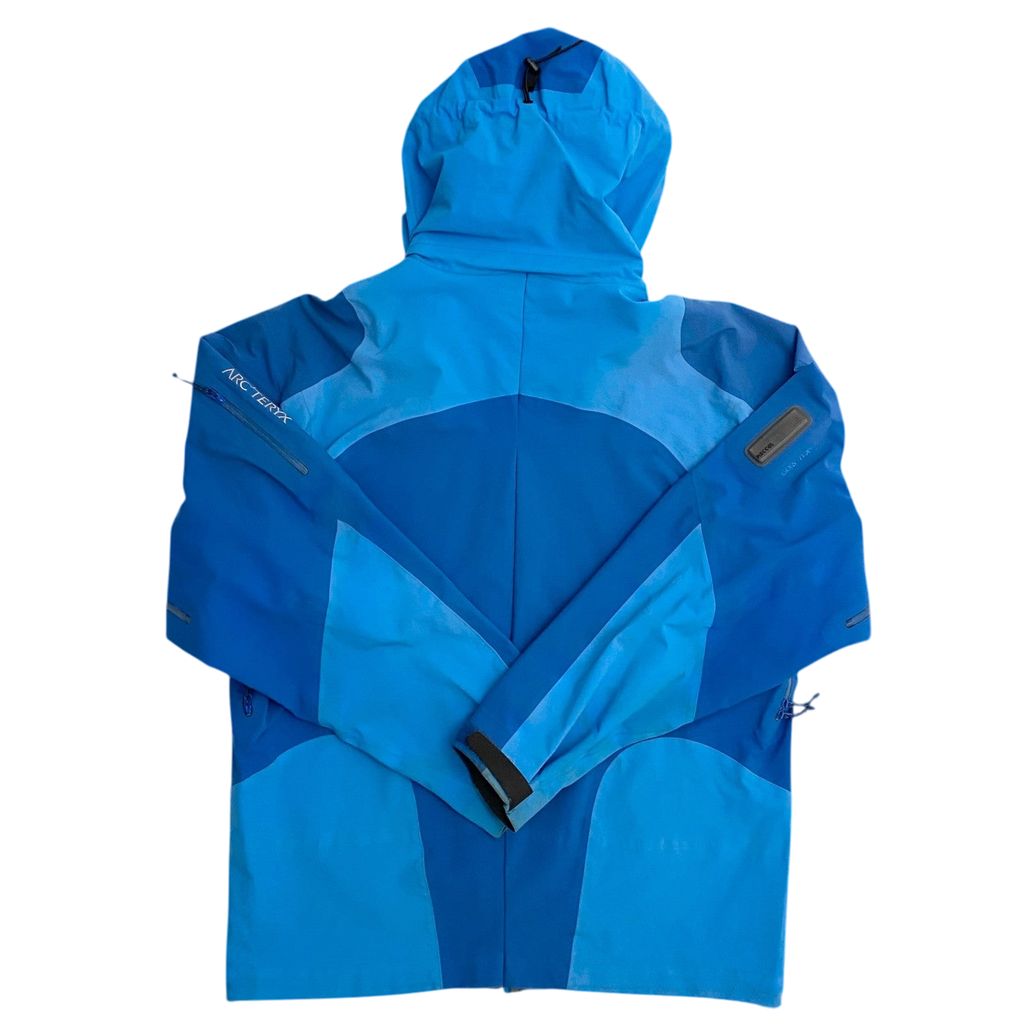 2006 Arc’teryx Stringray Goretex Jacket Light Blue (Size XL)
