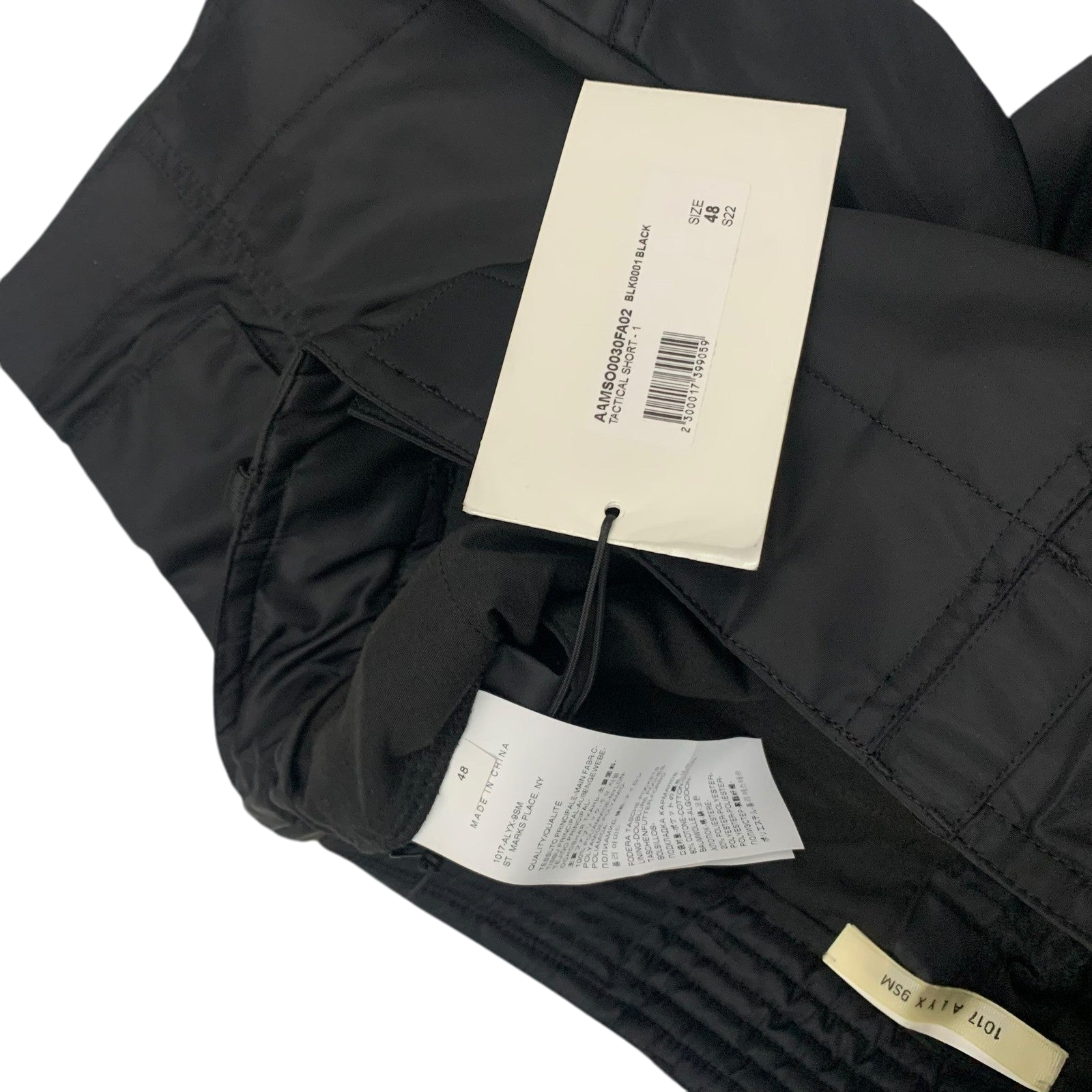 1017 ALYX 9SM Tactical ShortsBlack (Size 48)