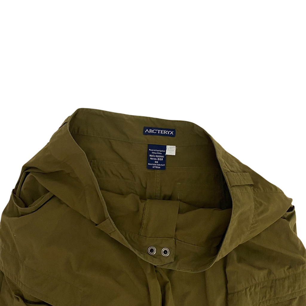 Arc'teryx 2000s Cargo Pants Brown-Green (Size 34”)