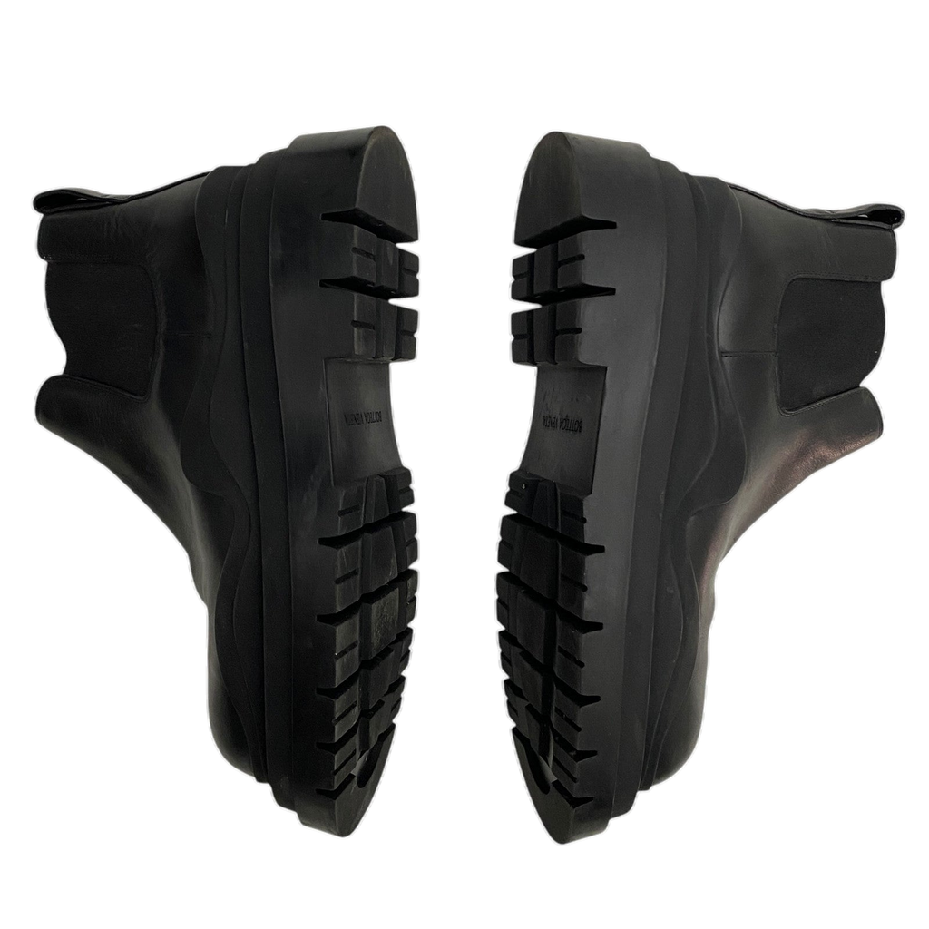 Bottega Veneta Tire Ankle Chelsea Boots Black (EU43/US10)