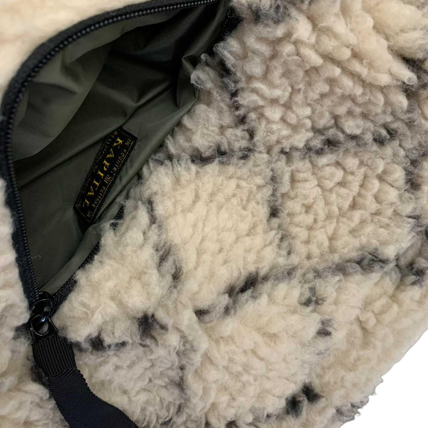 Kapital Do-Gi Sashiko Reversible Boa Fleece Jacket ‘Ecru’ (Size XL)