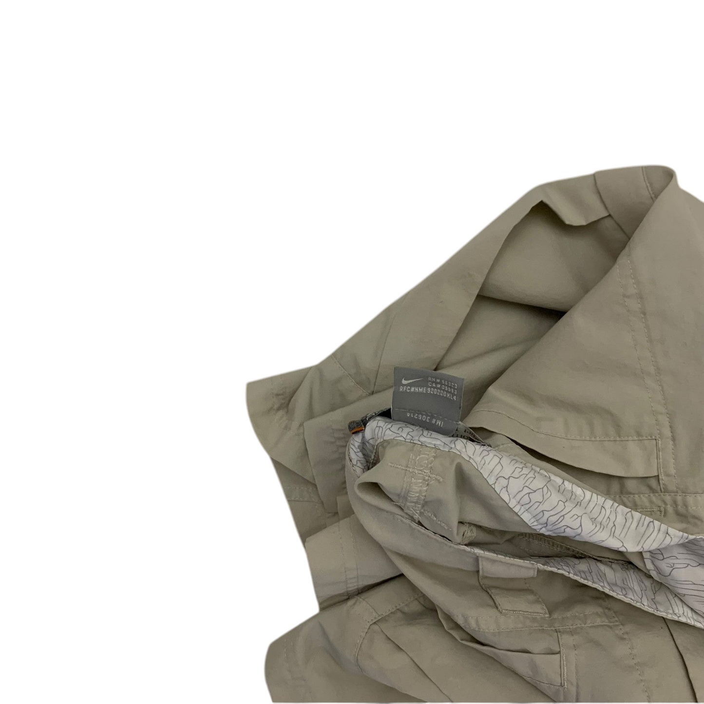 Nike ACG 2000s Cargo Shorts Beige (Size 32”)