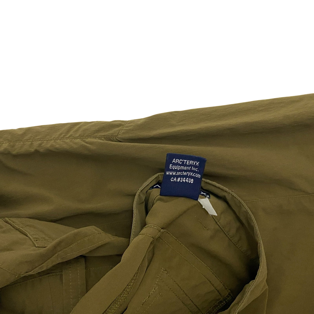 Arc'teryx 2000s Cargo Pants Brown-Green (Size 34”)