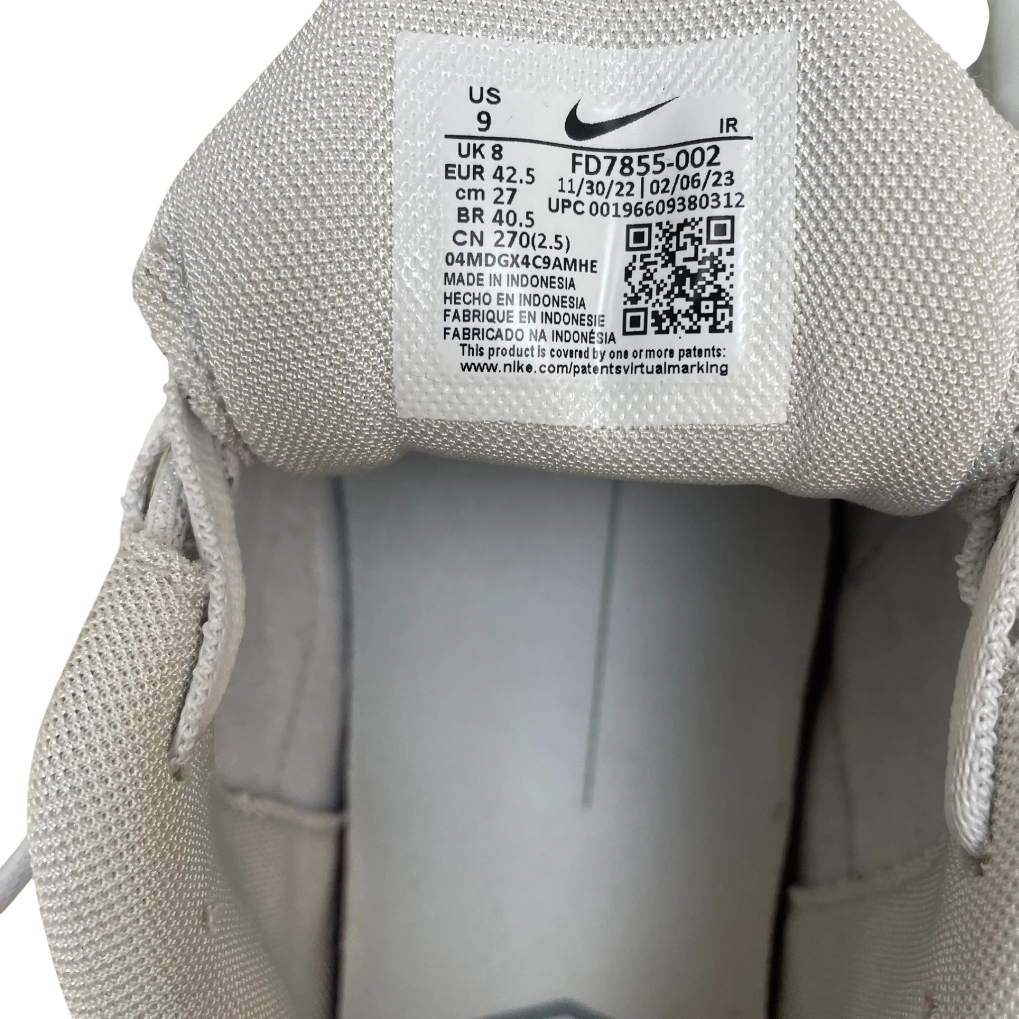 Zenno Archive ACW x Nike Air Max Plus TN Light Bone sneaker size tag detail showing US 9 and manufacturing info