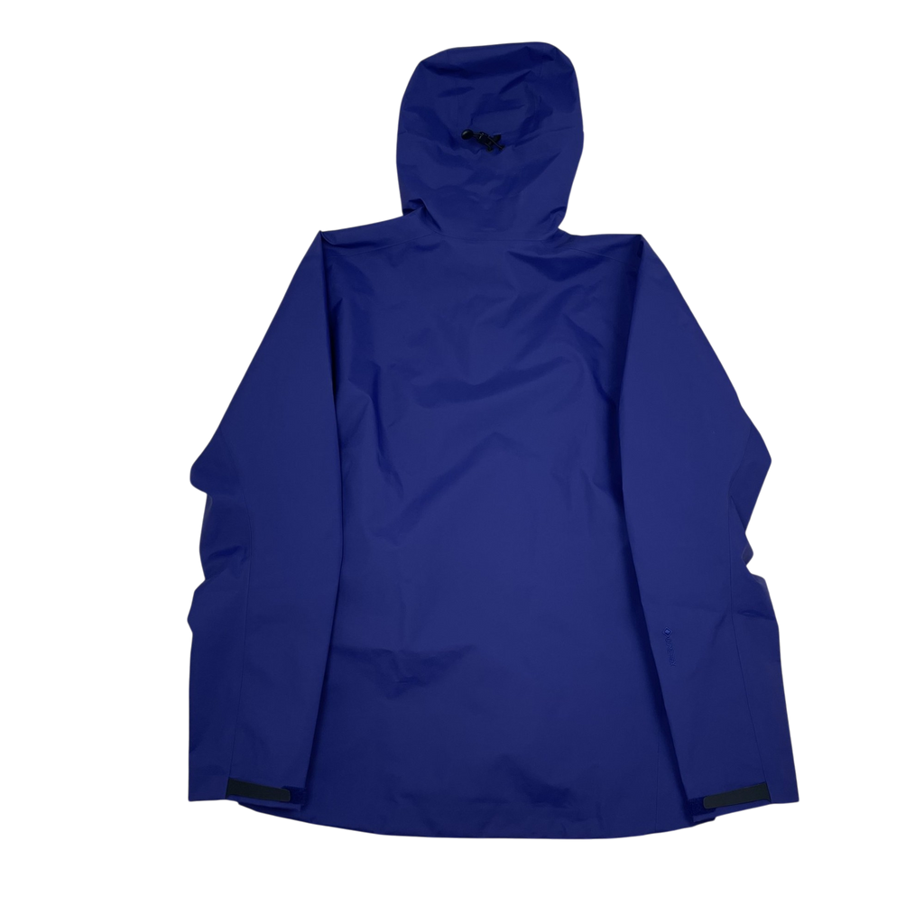 Zenno Archive Arc’teryx Beta Goretex jacket in Soulsonic purple, featuring a hood and waterproof shell, back view.