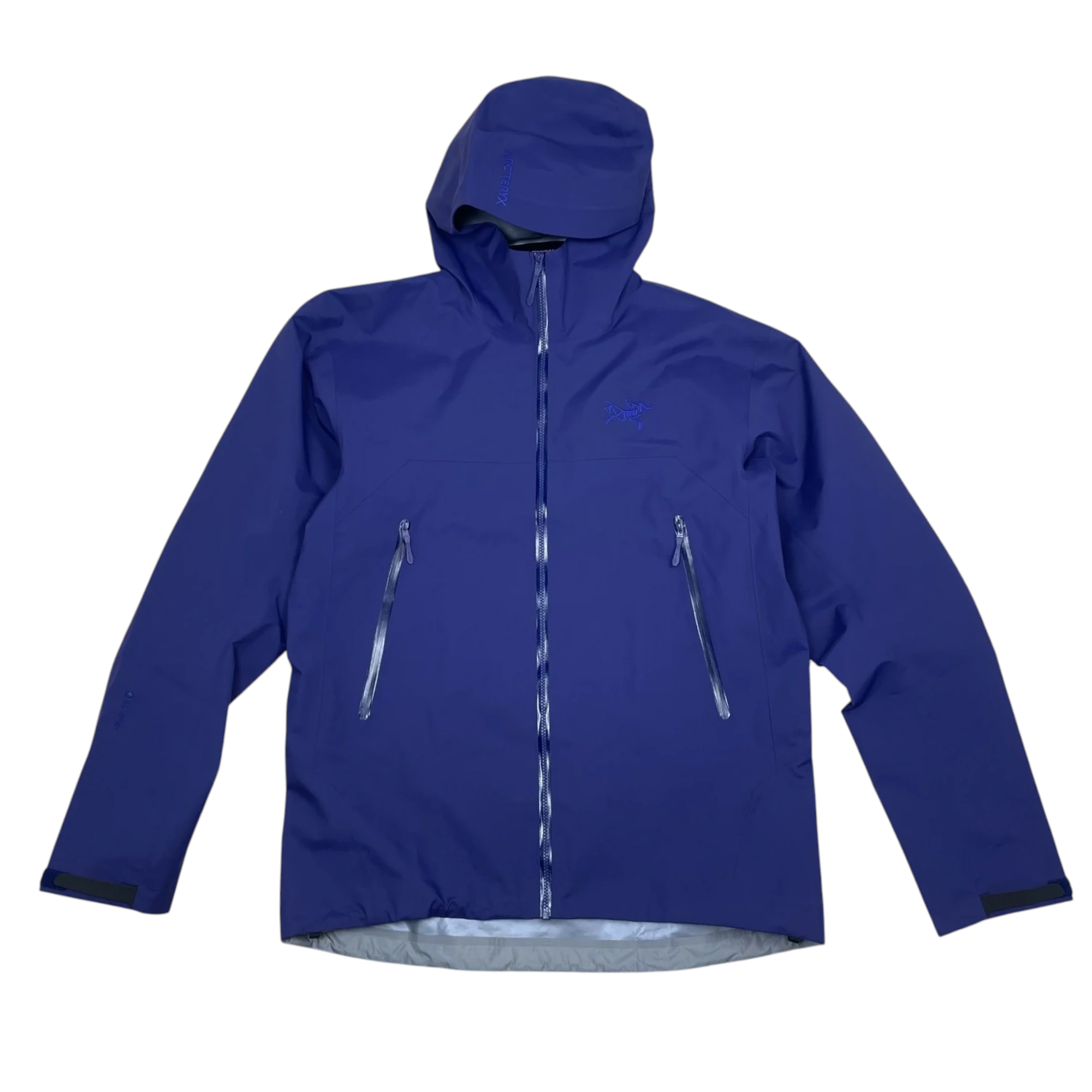 Zenno Archive Arc’teryx Beta Gore-Tex jacket in Soulsonic purple with a hood and waterproof zip closure.