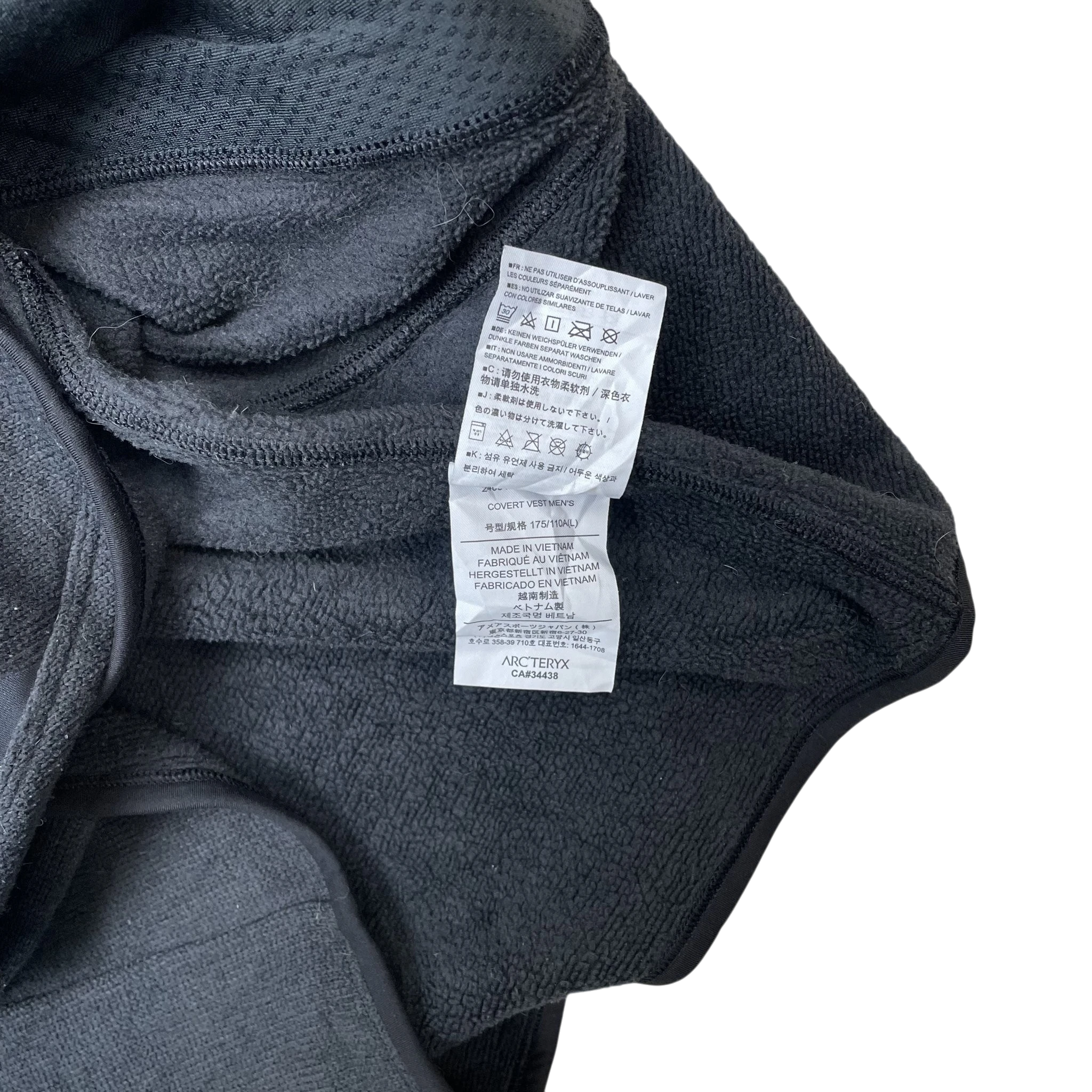 Zenno Archive Arcteryx Covert fleece vest in grey with detailed garment care label and size L tag
