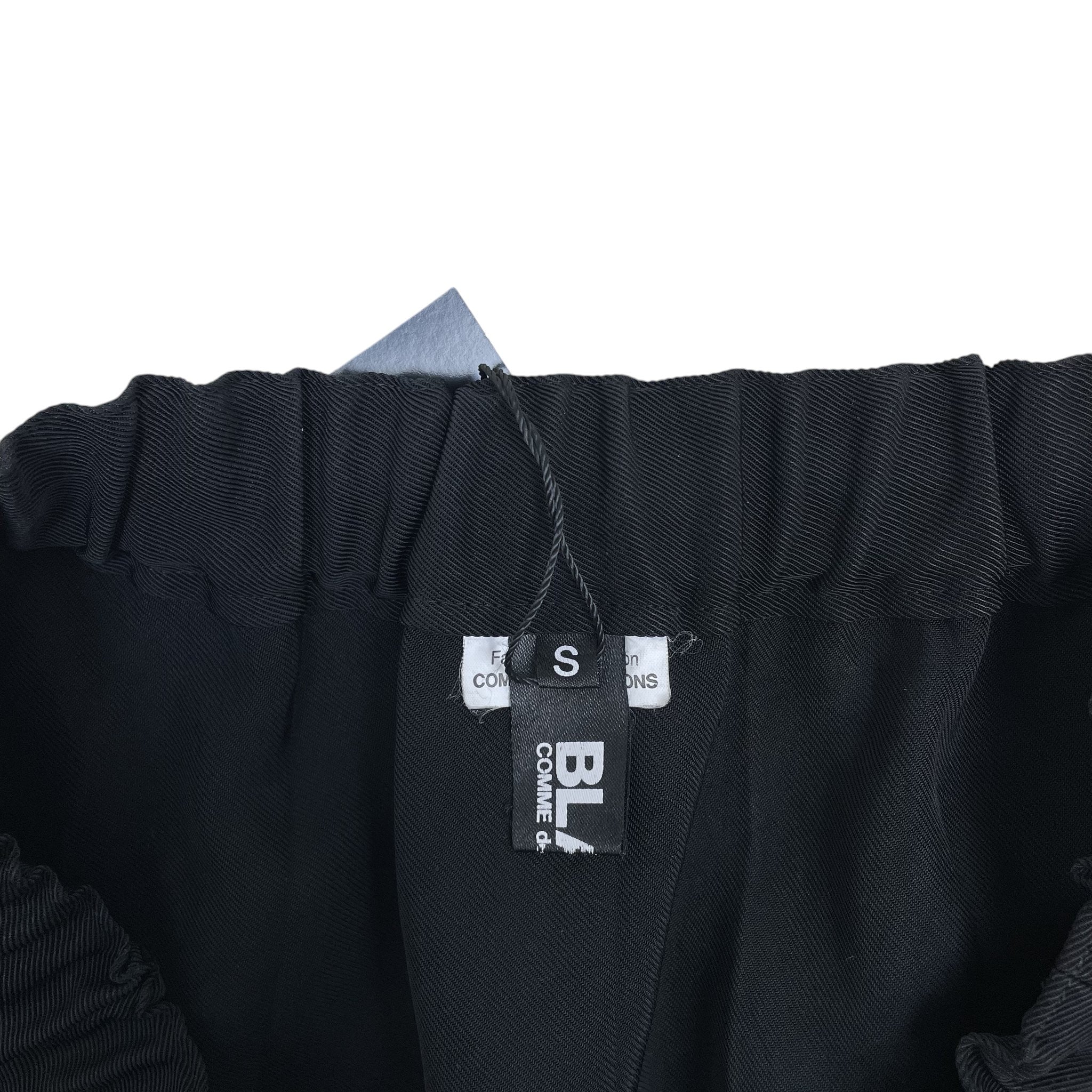 Zenno Archive Comme des Garcons BLACK pleated skirt in black with elastic waistband and size S tag